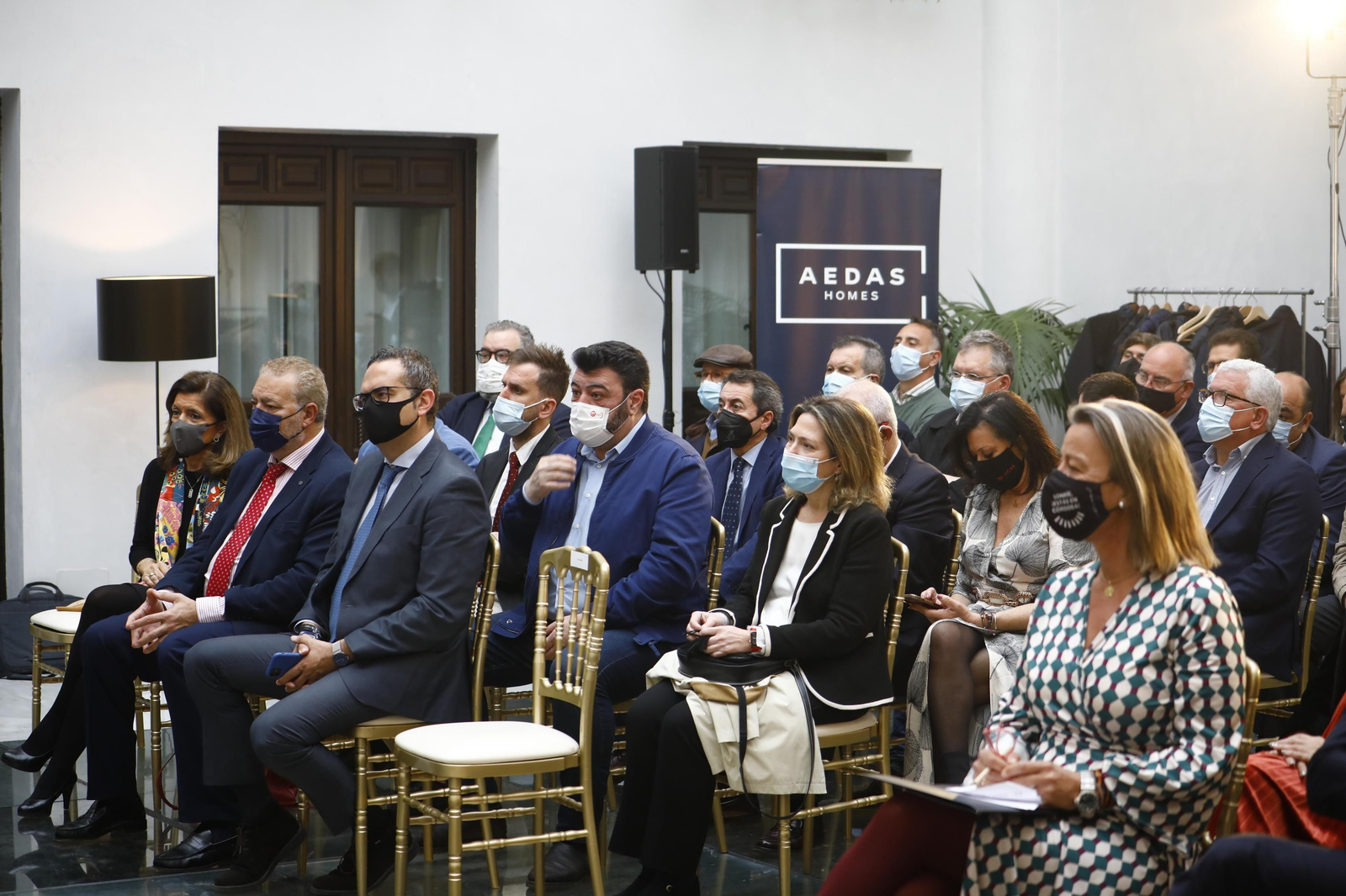 Fografías del desayuno coloquio de Grupo Joly: El urbanismo dos años después del covid