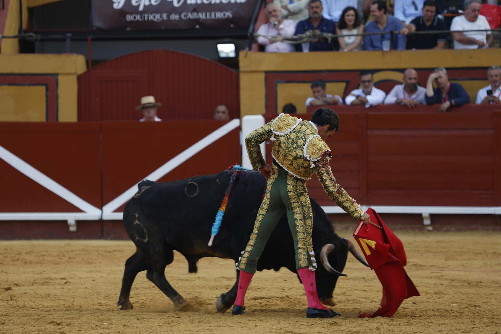 Fotos de la brava corridade La Palmosilla con Emilio de Justo, Borja Jiménez y David de Miranda