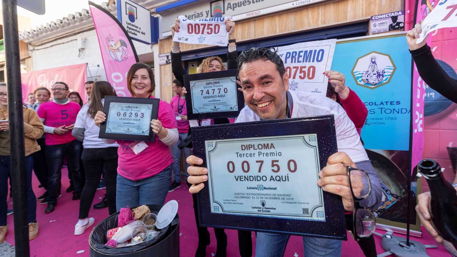 ¿Cuánto dinero recibe el tercer premio de la Lotería de navidad 2020?