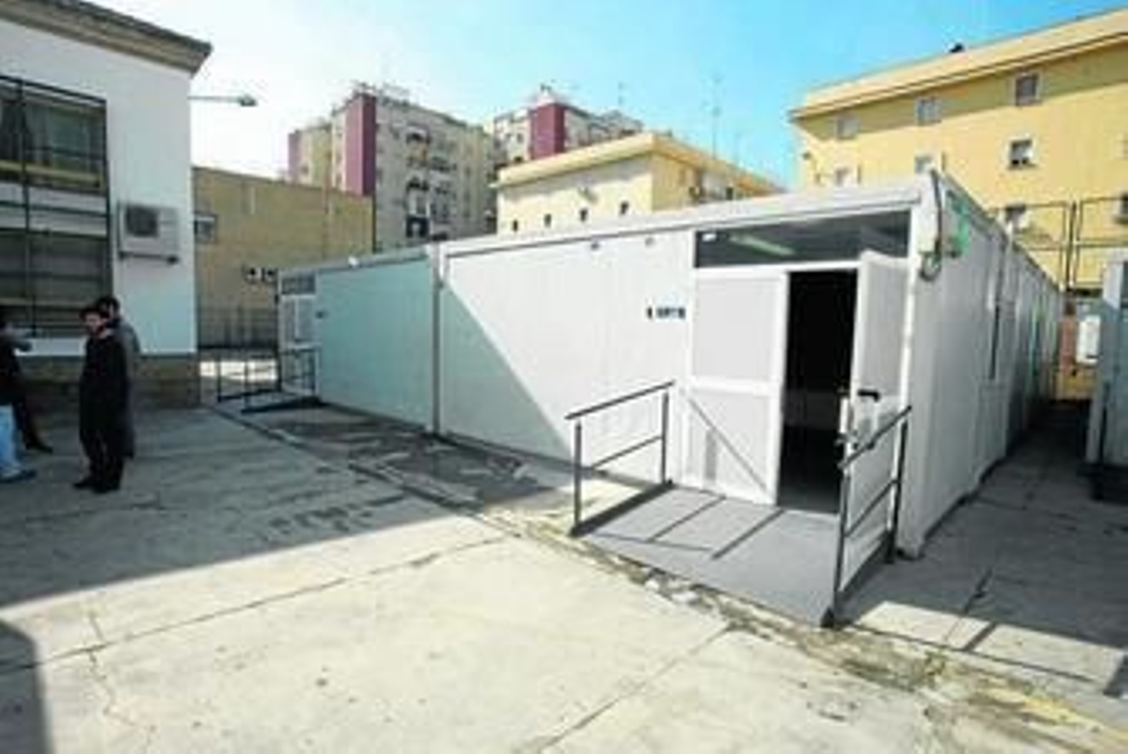 Hacinamiento en la Hispalense