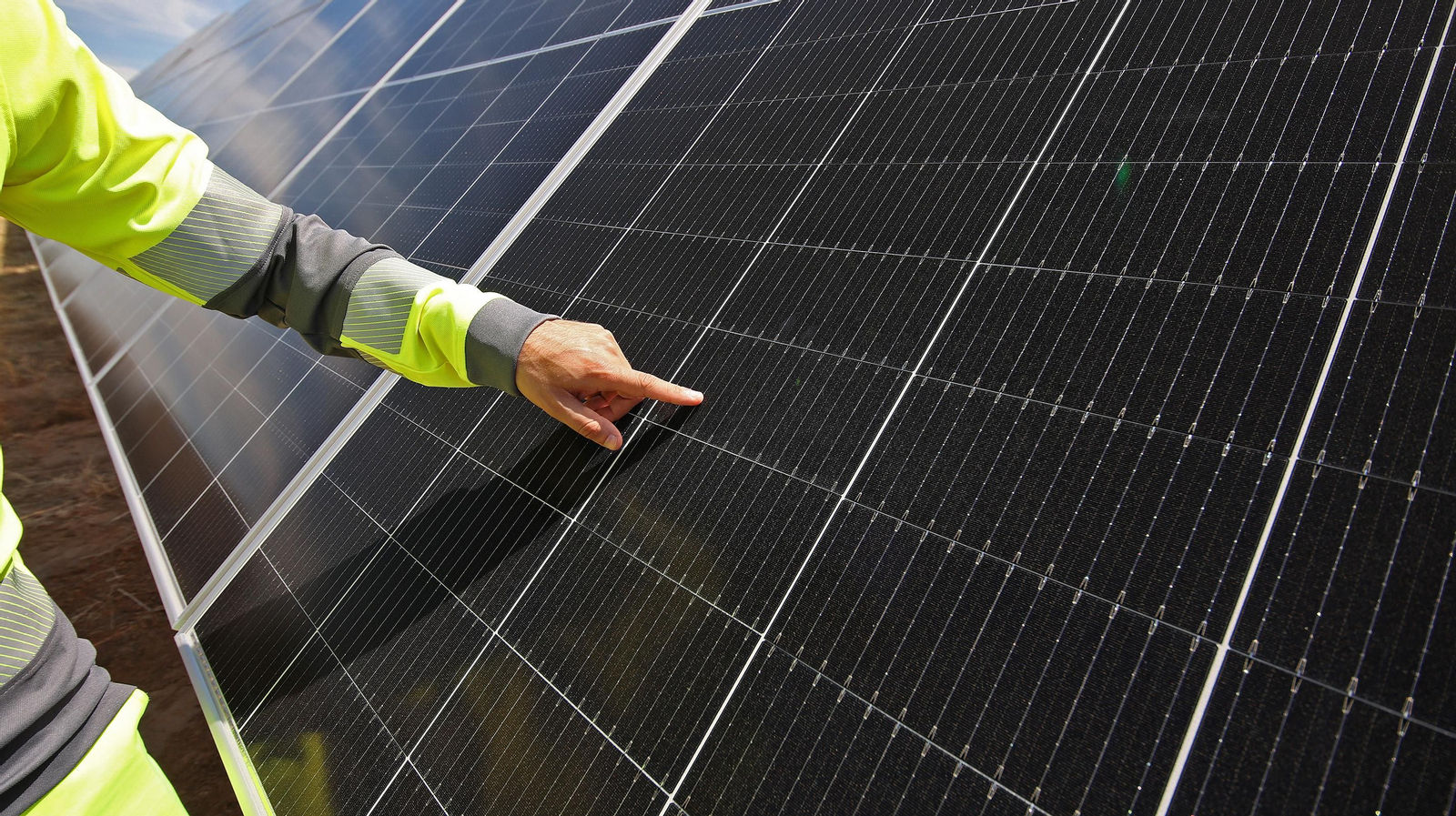 Imágenes de la planta fotovoltaica de la empresa noruega Statkraft en la finca Malabrigo