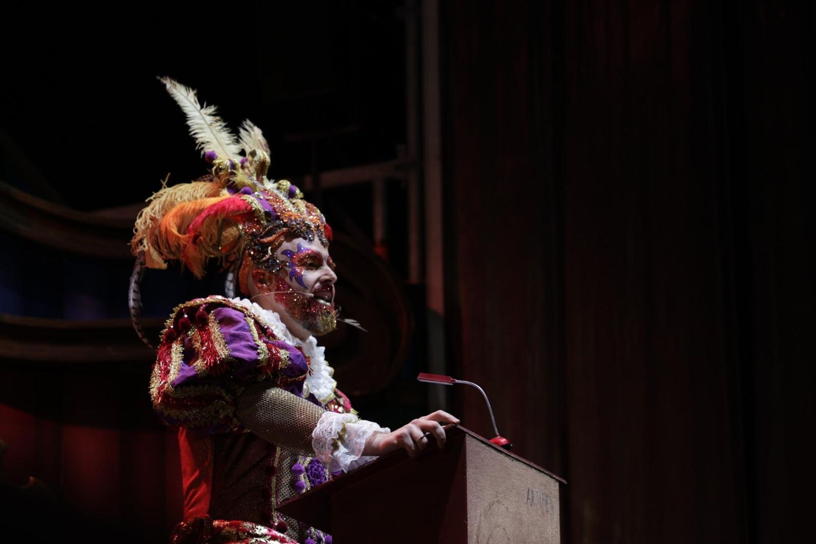 Cortejo, acto y quema del Dios Momo del Carnaval de Cádiz 2026