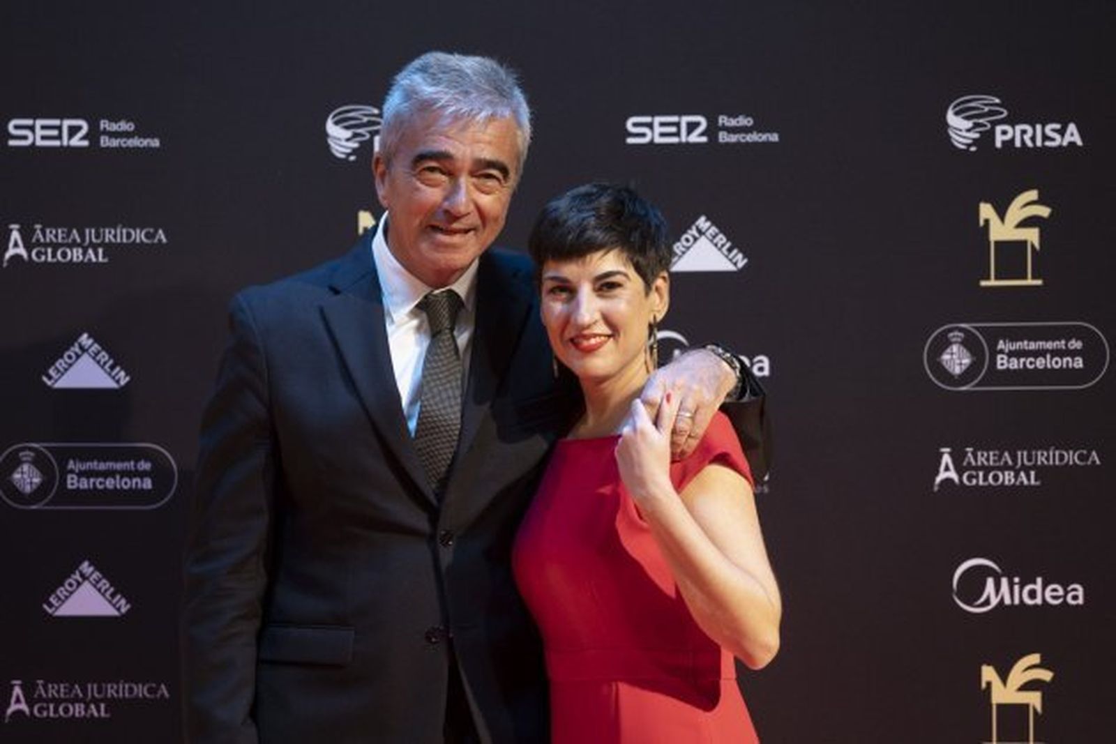 Carles Francino acudió a la gala de los premios Ondas con su mujer, la periodista Gema Muñoz.