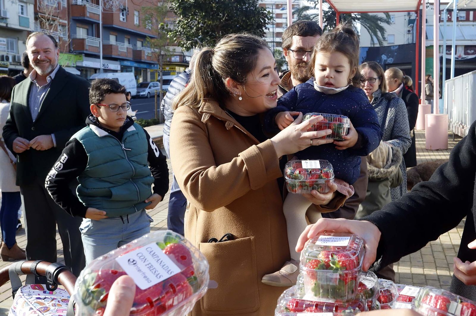 Imágenes del ambiente festivo del 31 de diciembre en Huelva