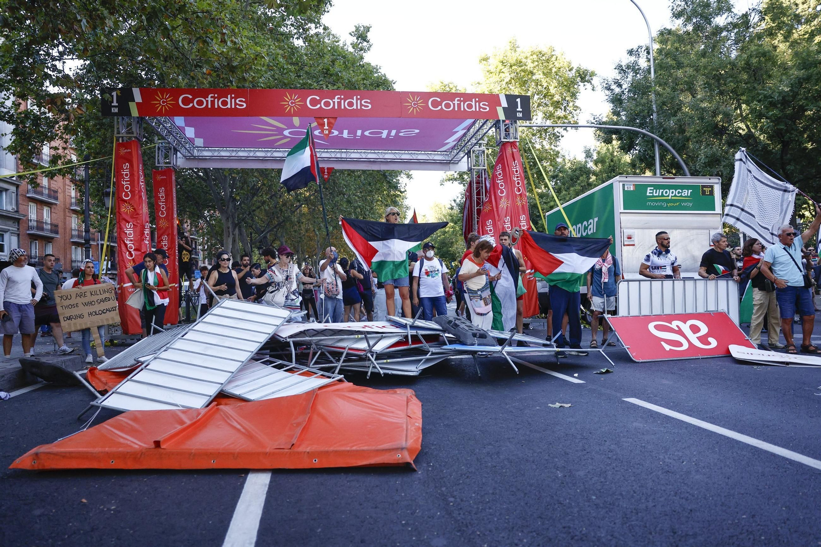 Las fotos de la protestas propalestinas que han obligado a cancelar la última etapa de la Vuelta a España