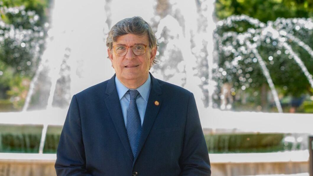 José Luis Gutiérrez presenta su programa para las elecciones a rector en la Universidad de Sevilla