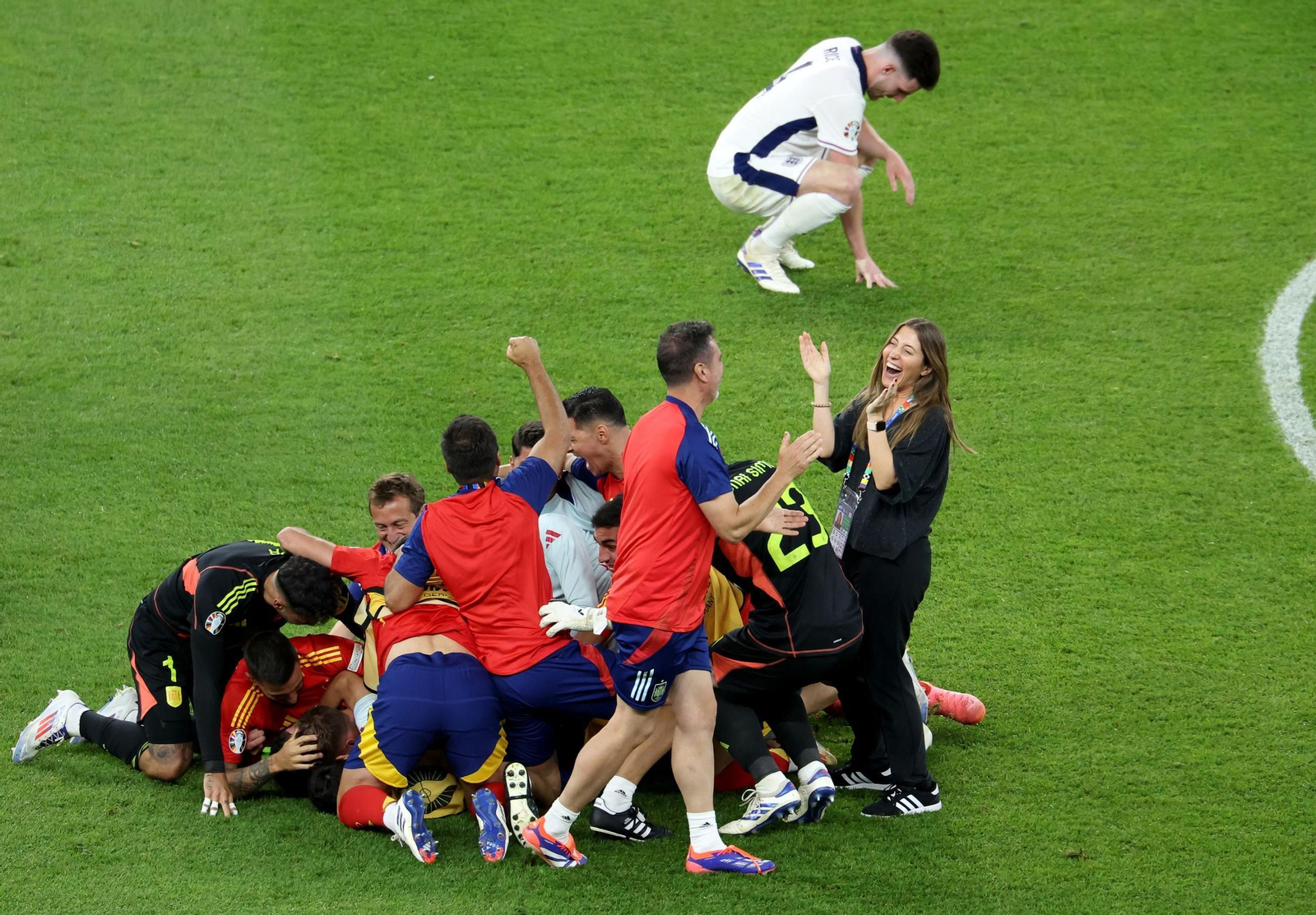 Las mejores fotos del título de España ante Inglaterra