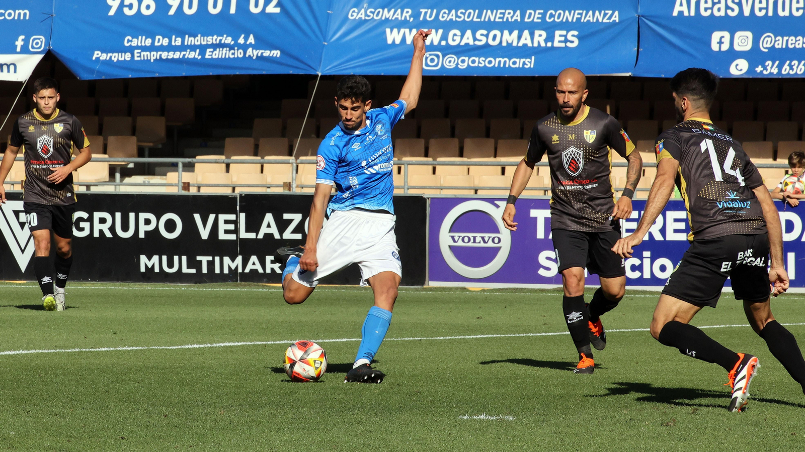 Imágenes del Xerez DFC - Conil CF en Chapín
