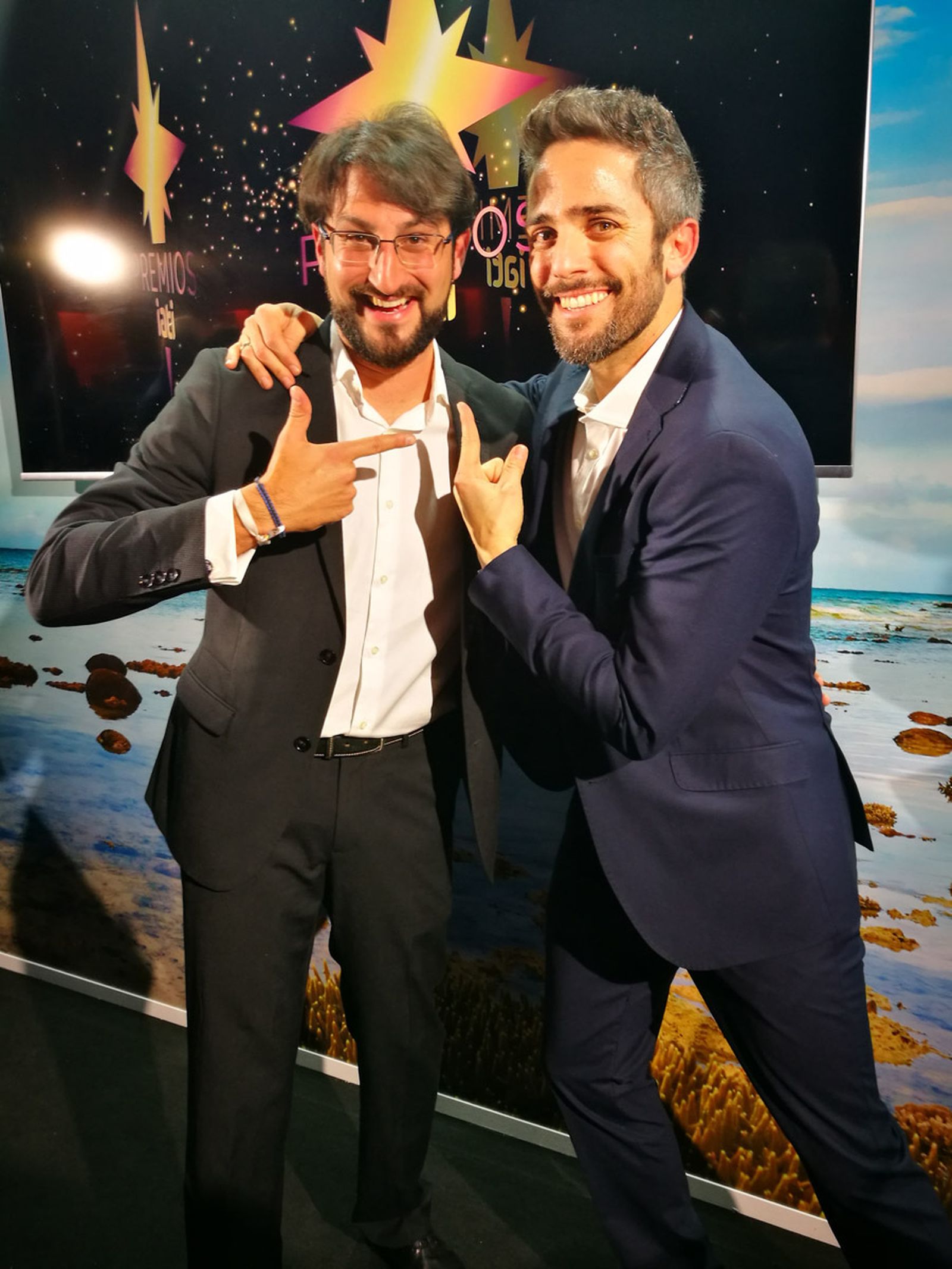 Presentadores de la Gala de los Premios IATI.