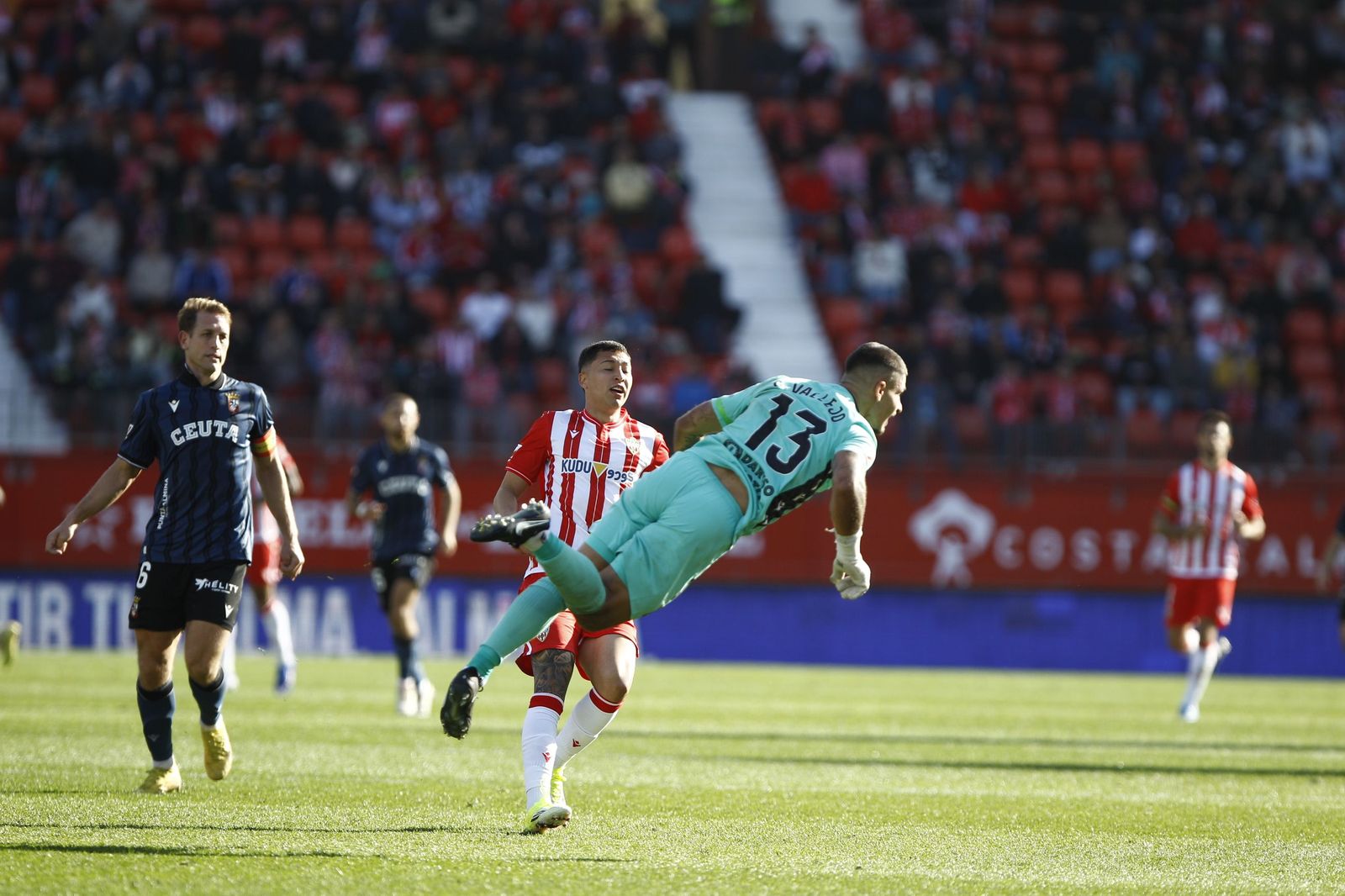 Las imágenes del partido U.D. Almería - A.D. Ceuta