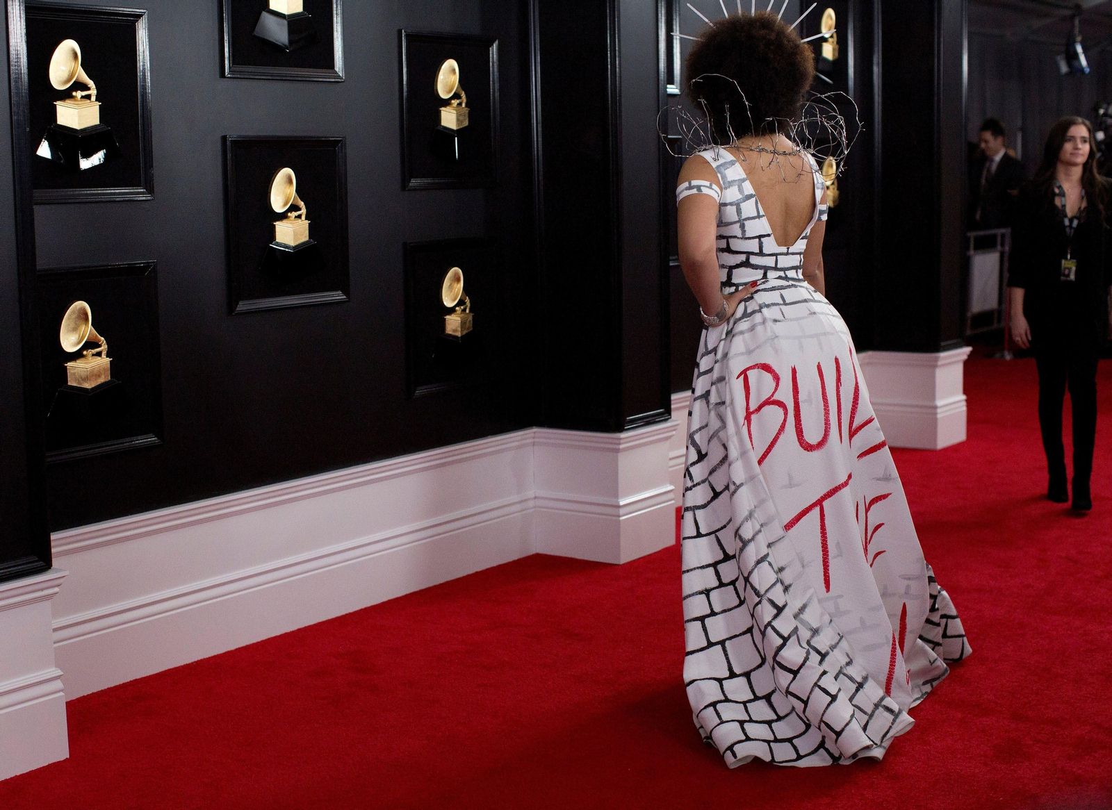 Grammy 2019: los looks de la alfombra roja