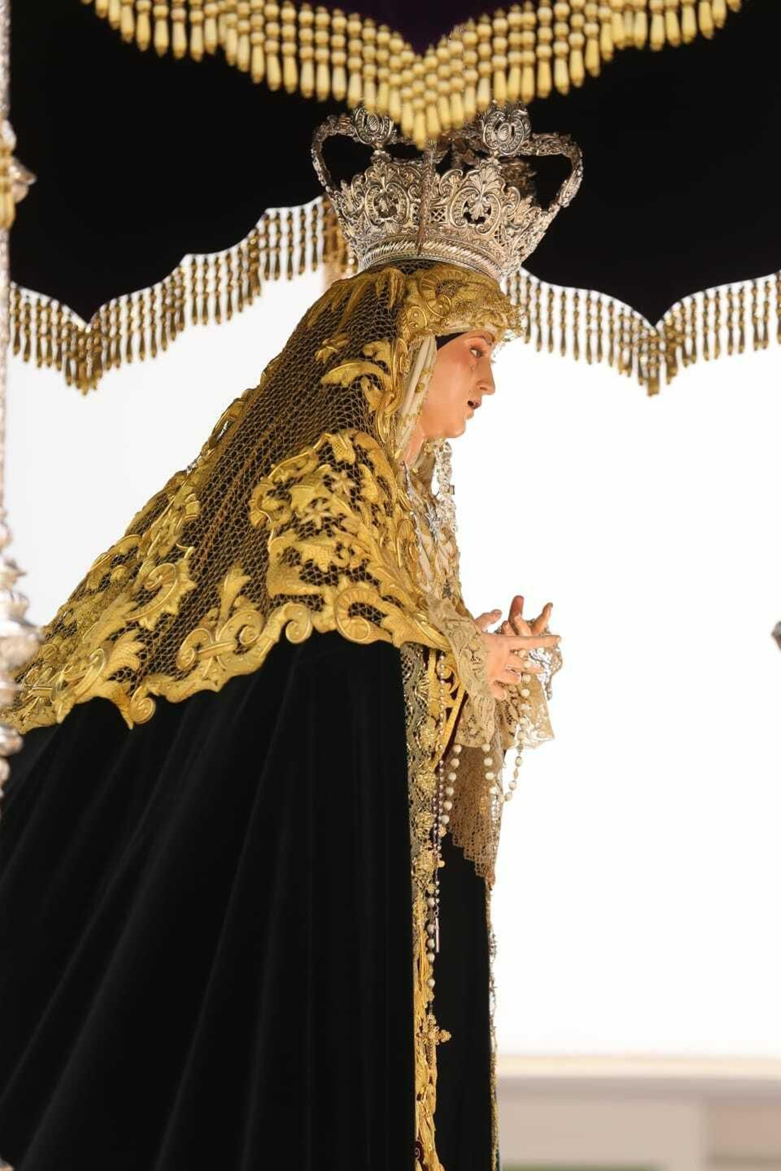Las fotos de Crucifixión en el Lunes Santo en Málaga