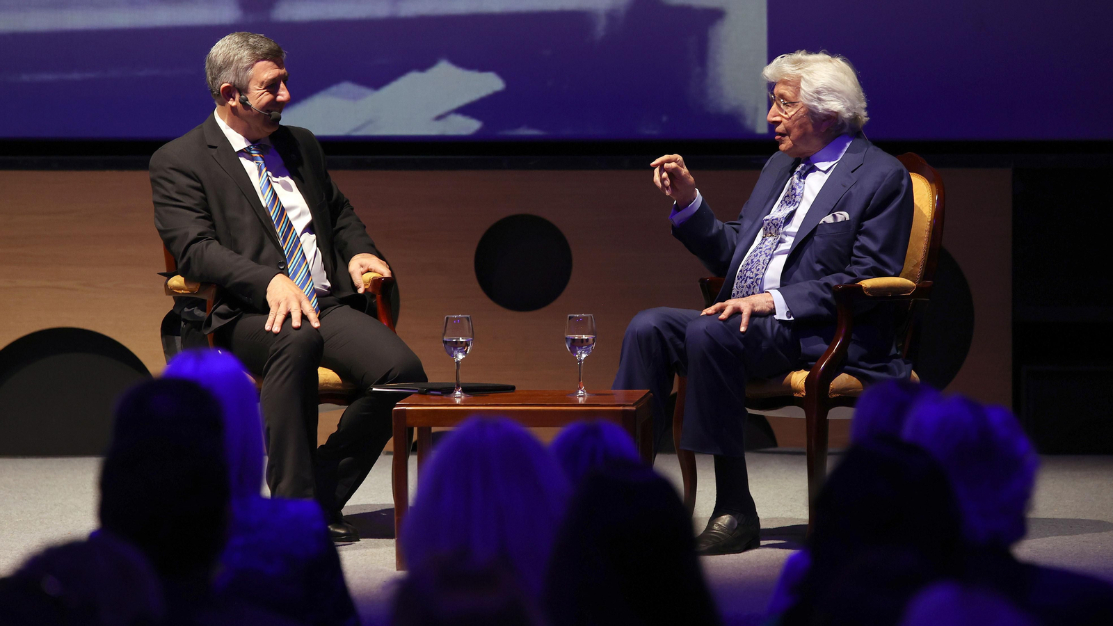 Manuel Alejandro recibe el premio Jerezano del Año del Rotary Club Jerez
