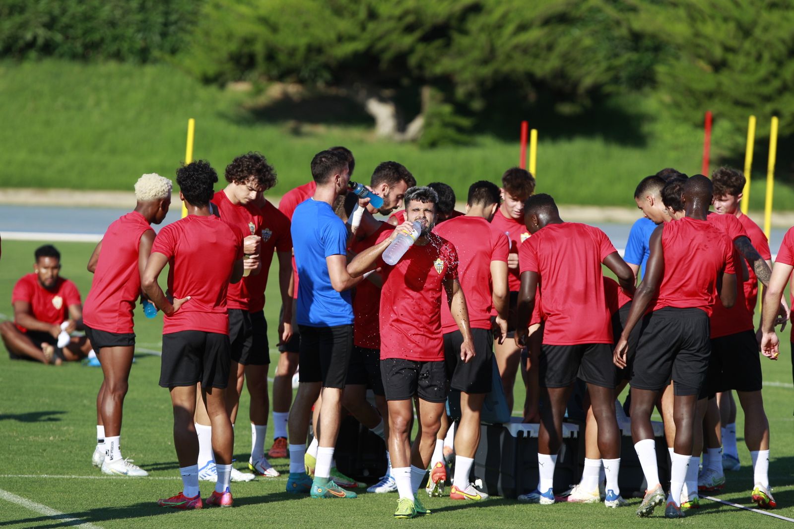 Imágenes del primer entramiento de la U.D. Almería en la Liga Santander, temporada 2022-2023