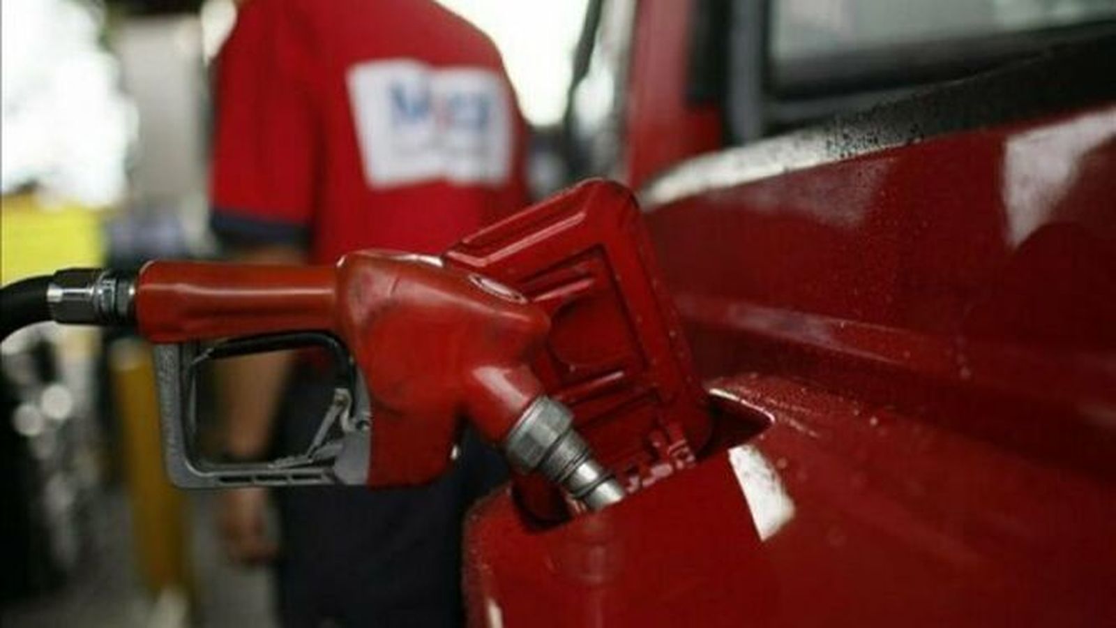 Según la gasolinera donde se reposte es posible ahorrar entre un 15 y un 17%.