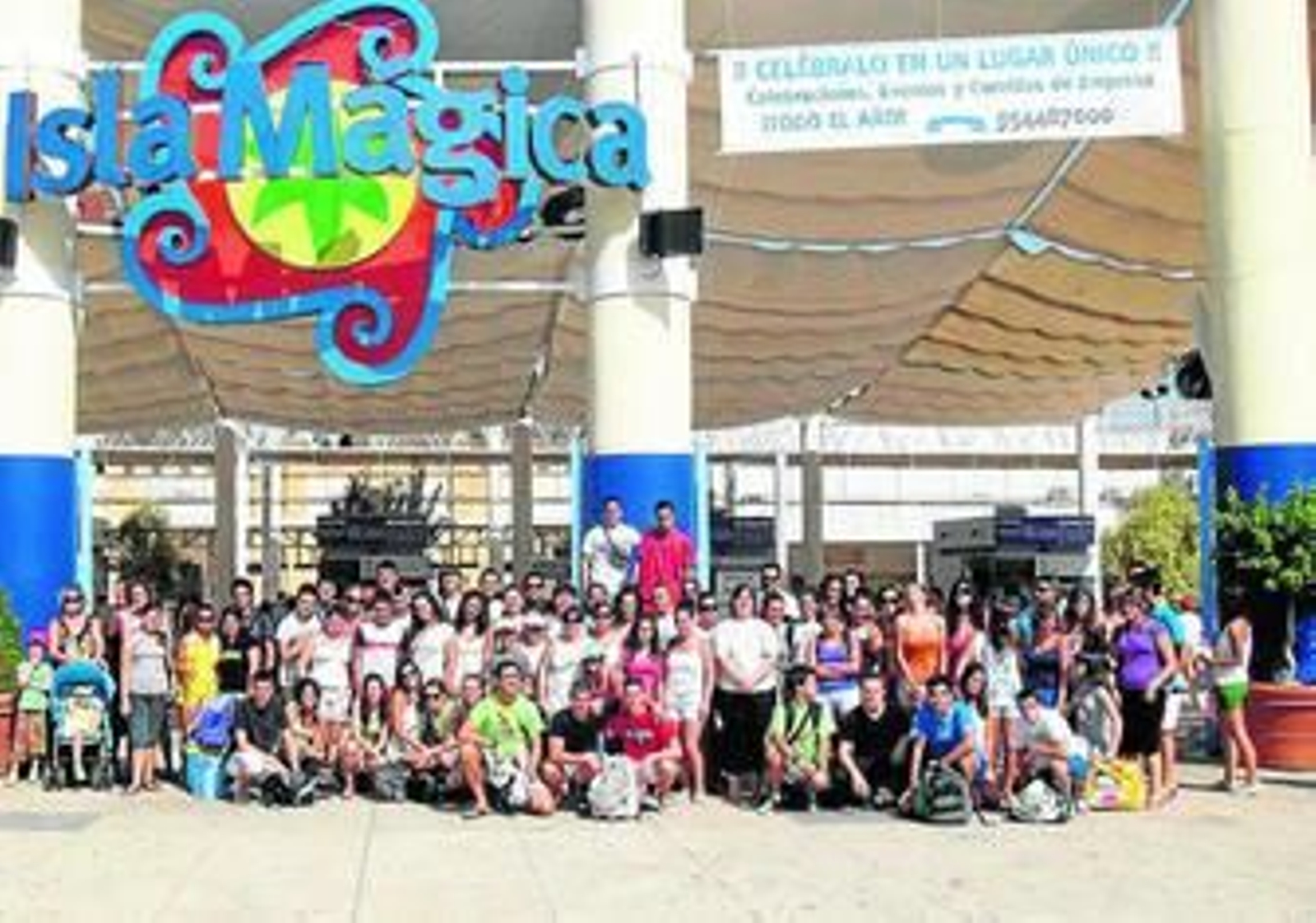 La visita de los cartayeros se enmarca en el Programa de Municipios de Isla Mágica.