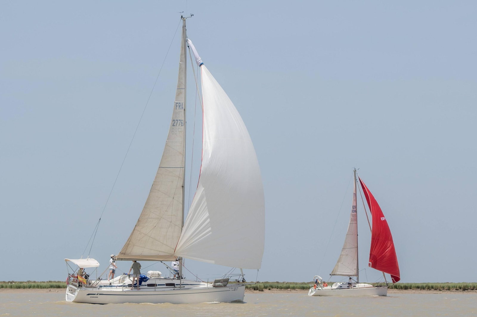 Las espectaculares fotos del Ascenso a Vela del Guadalquivir