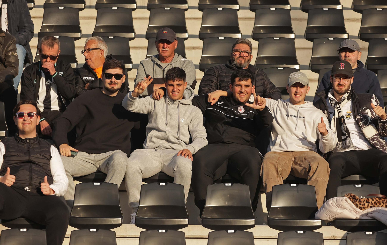 Búscate en el Ciudad de La Línea durante el Balona - Xerez DFC de Segunda Federación