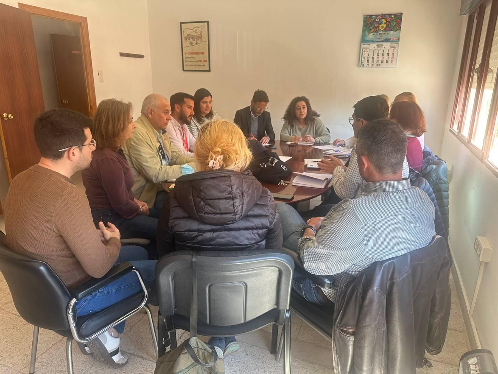 Inma Nieto se reúne con la Junta de Personal del hospital de Riotinto.