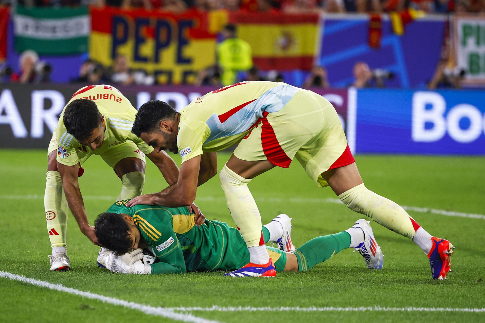 Las fotos del Albania - España