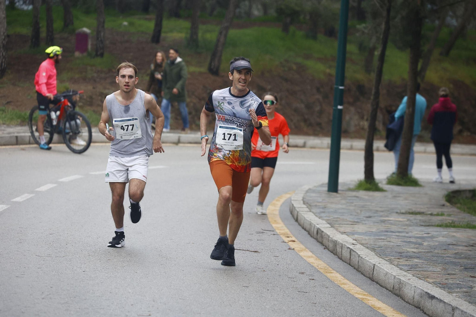 La Minimaratón Peña El Bastón, en fotos