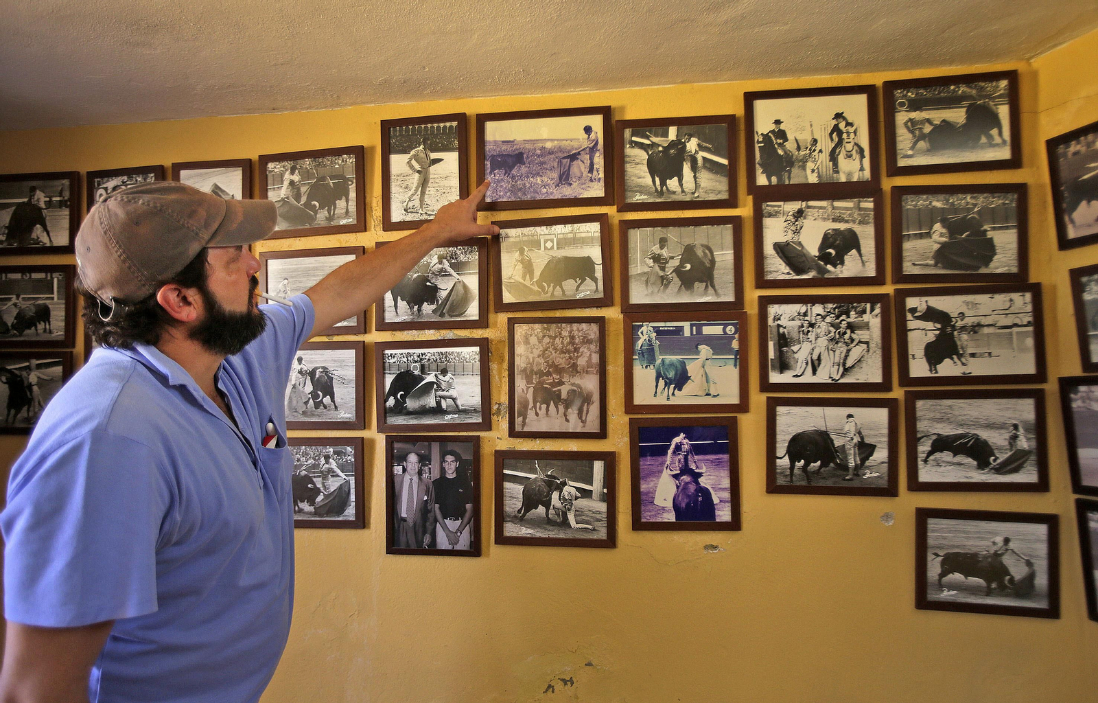 Mas cornadas da el virus, visita a la ganadería de Nuñez La Palmosilla