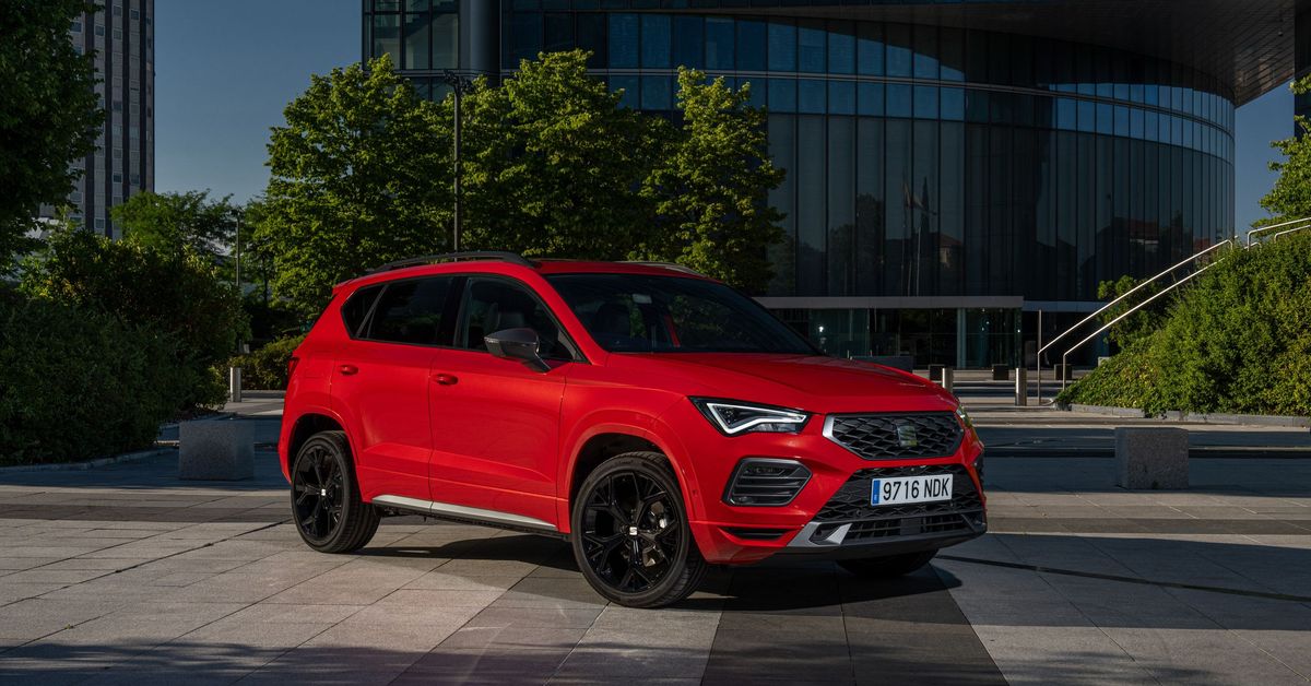 El Seat Ateca, ya sólo a la venta con el nivel FR, dos motores y desde 33.442 euros
