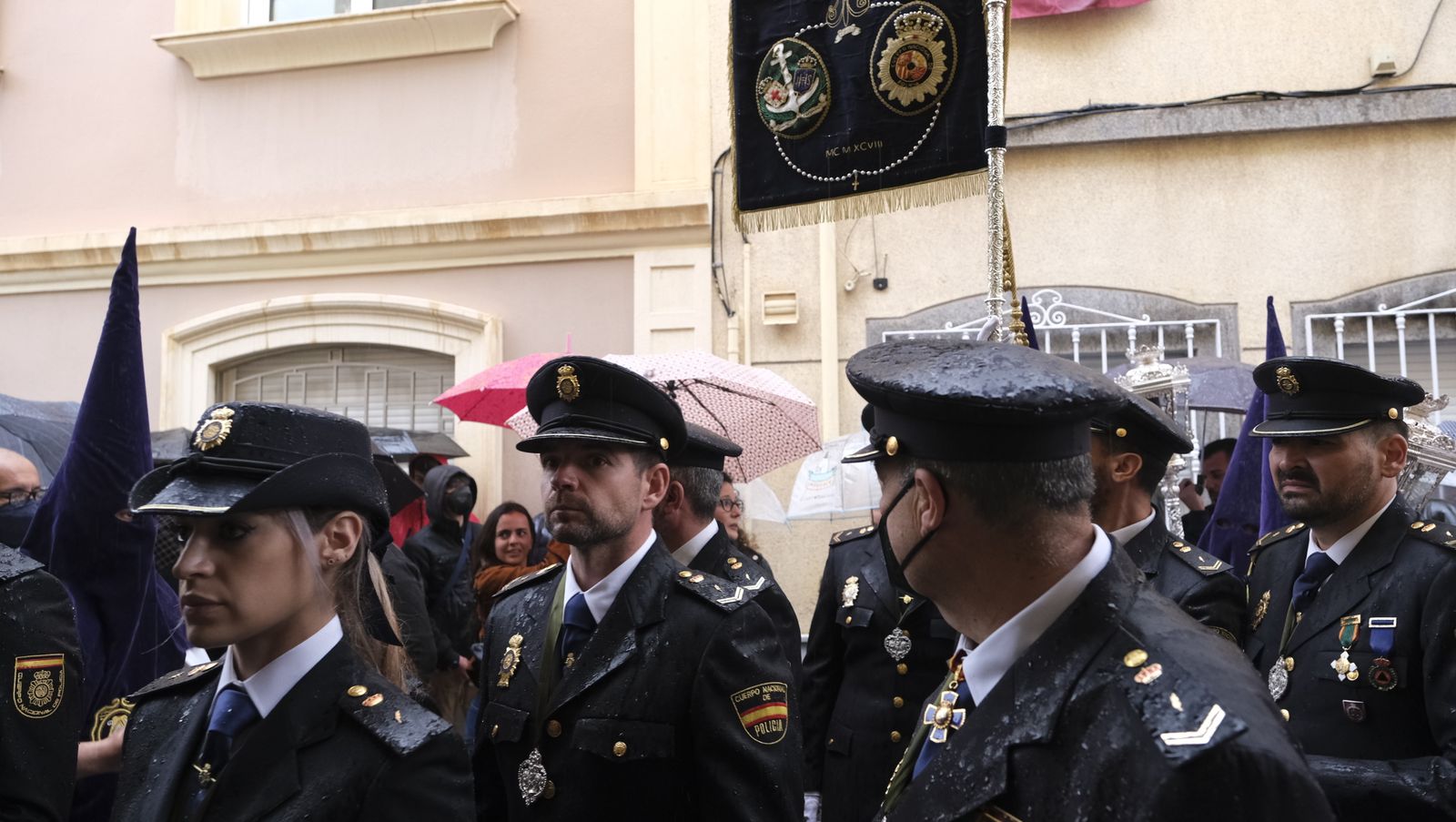 Procesión de Macarena en Almería, en imágenes.