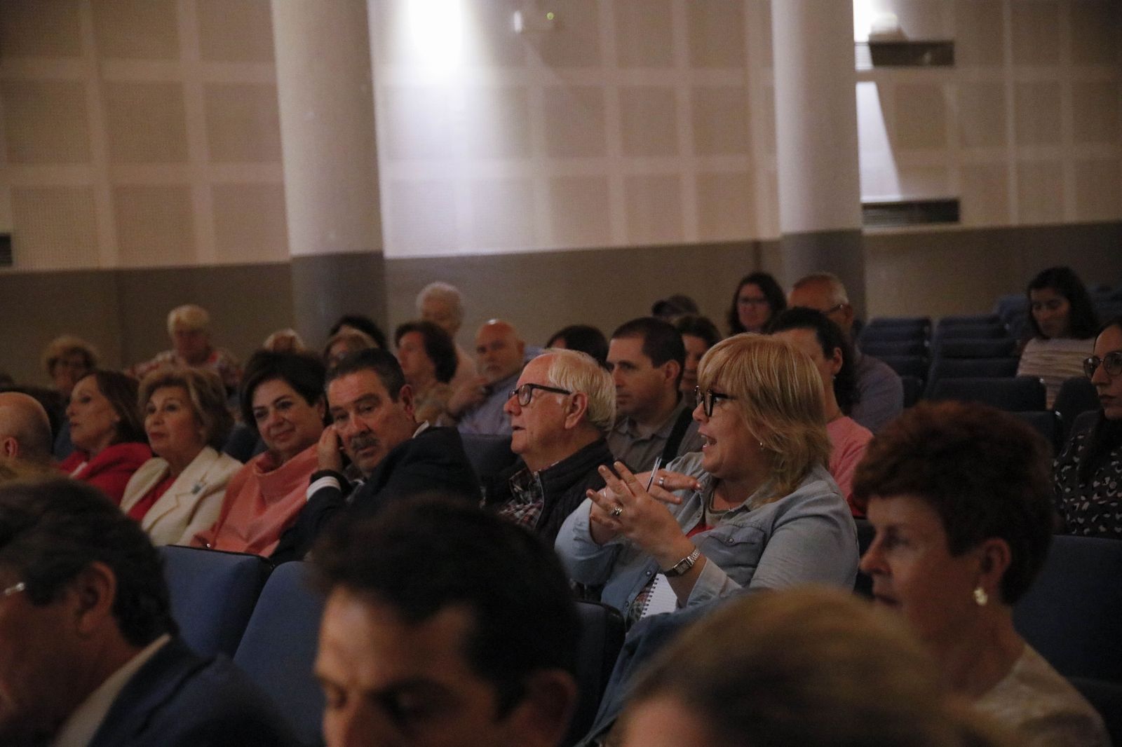 Imágenes del libro "La sombra de los sueños" de Gonzalo Giner