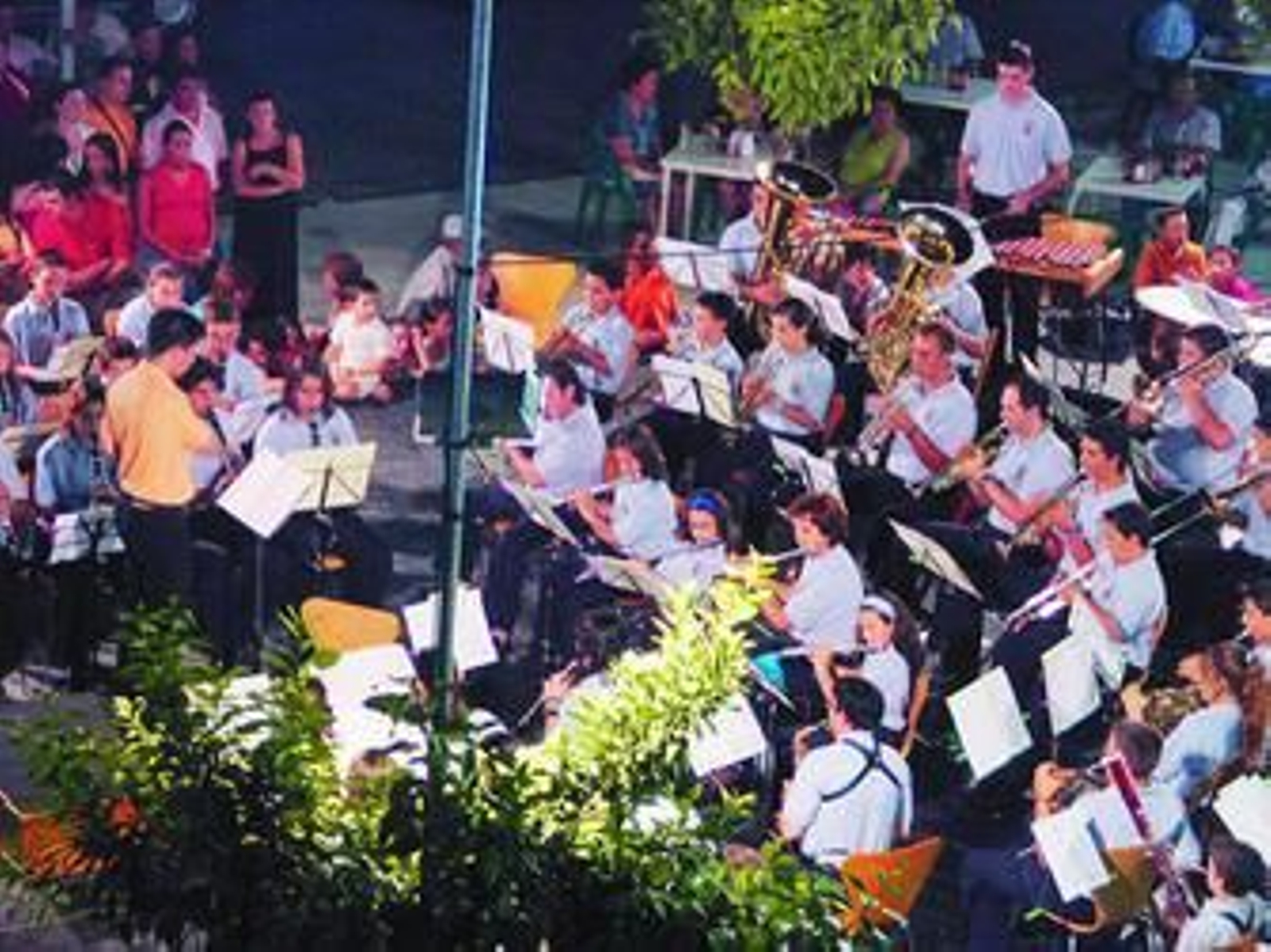 La Banda de la Escuela Municipal de Moguer en uno de sus conciertos.
