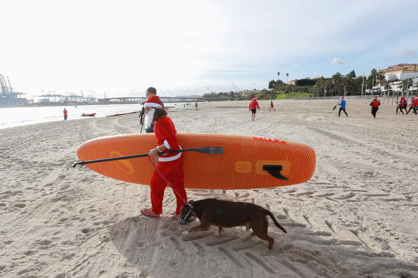 Las fotos de la VI Gran Remada Solidaria de Barrio Vivo de Algeciras