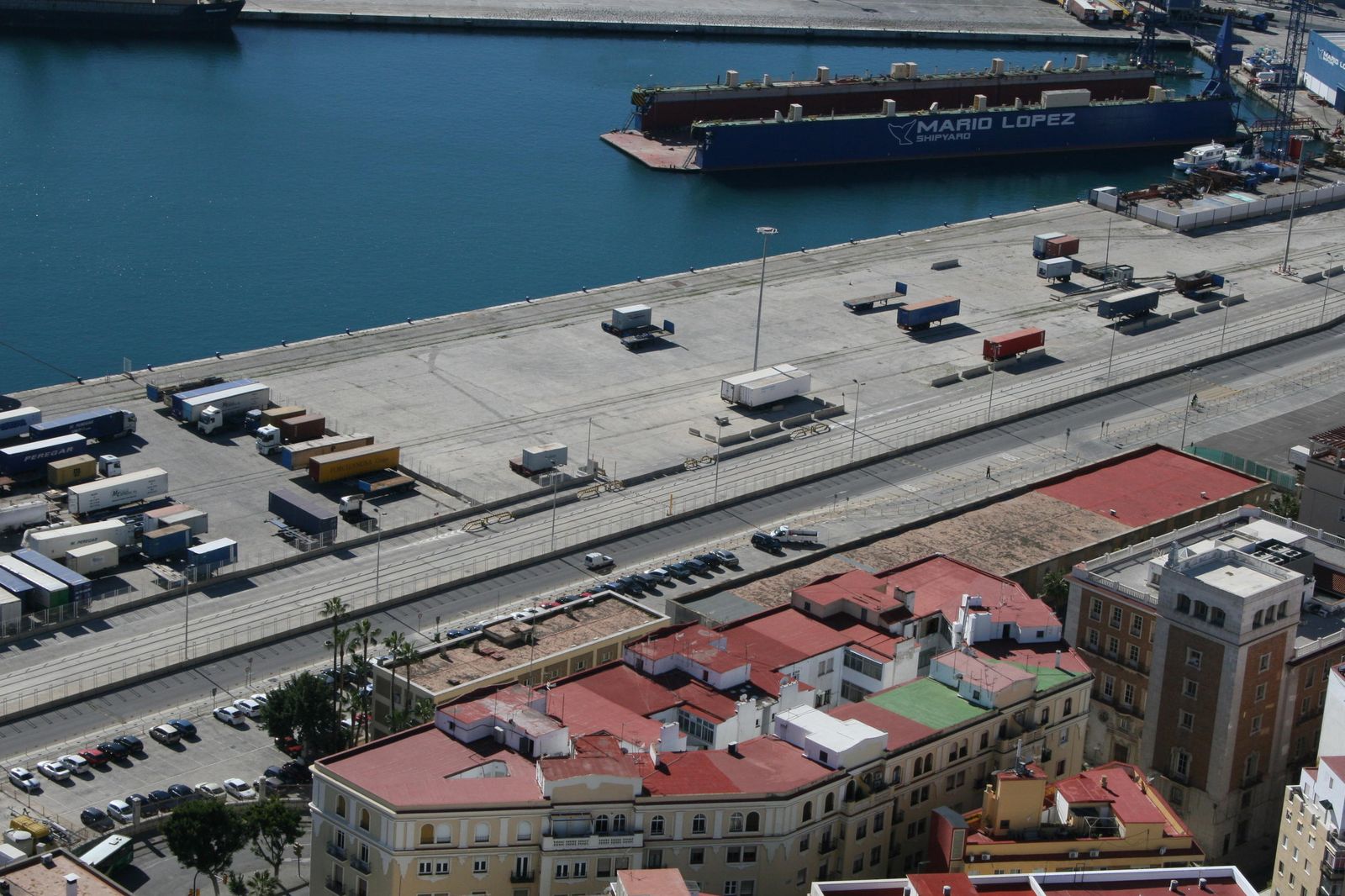 Vista aérea del muelle número 4.