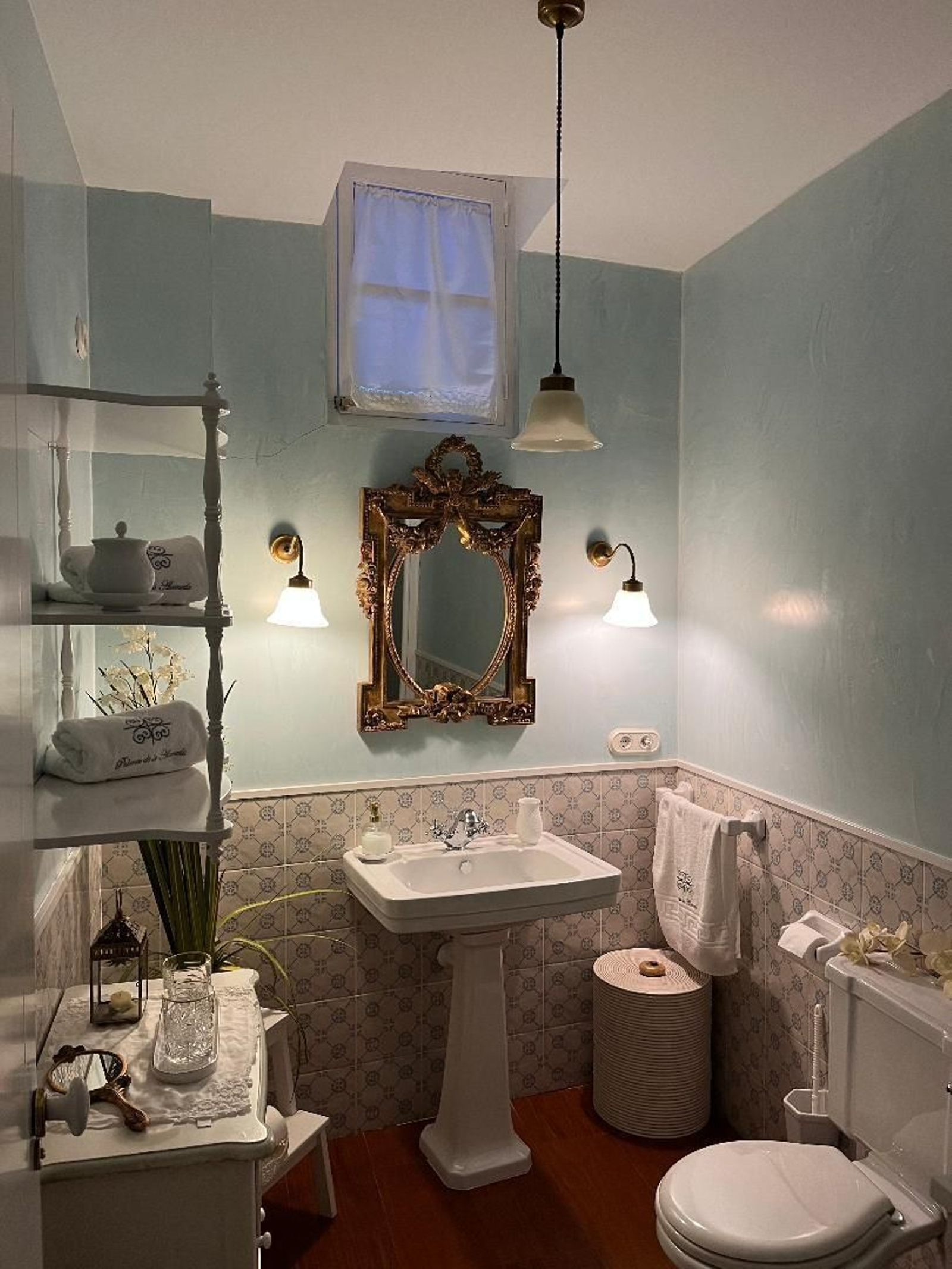 Las imágenes del Palacete de la calle Vea Murguía en Cádiz