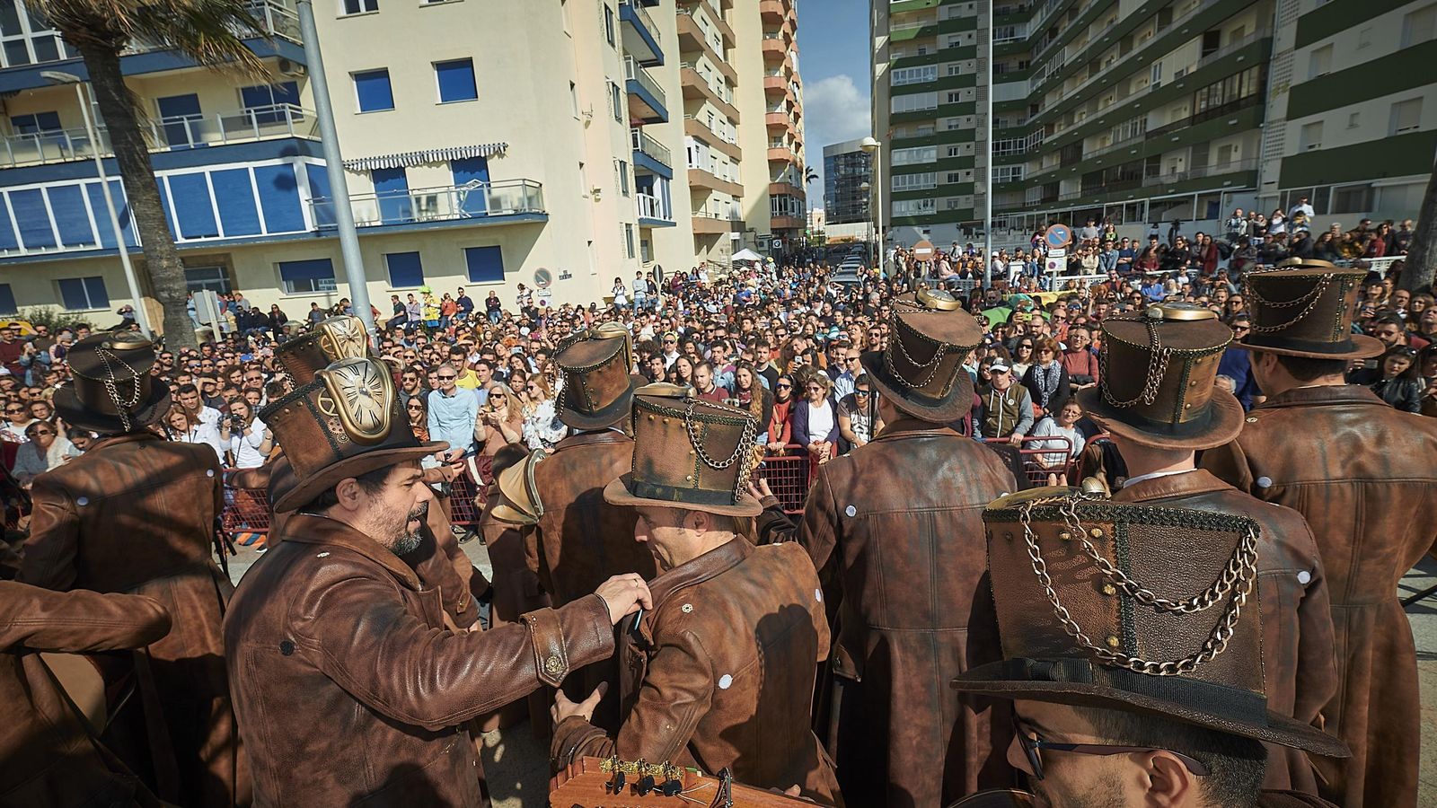Las imágenes de la Batalla de Coplas y el carrusel de la Viña
