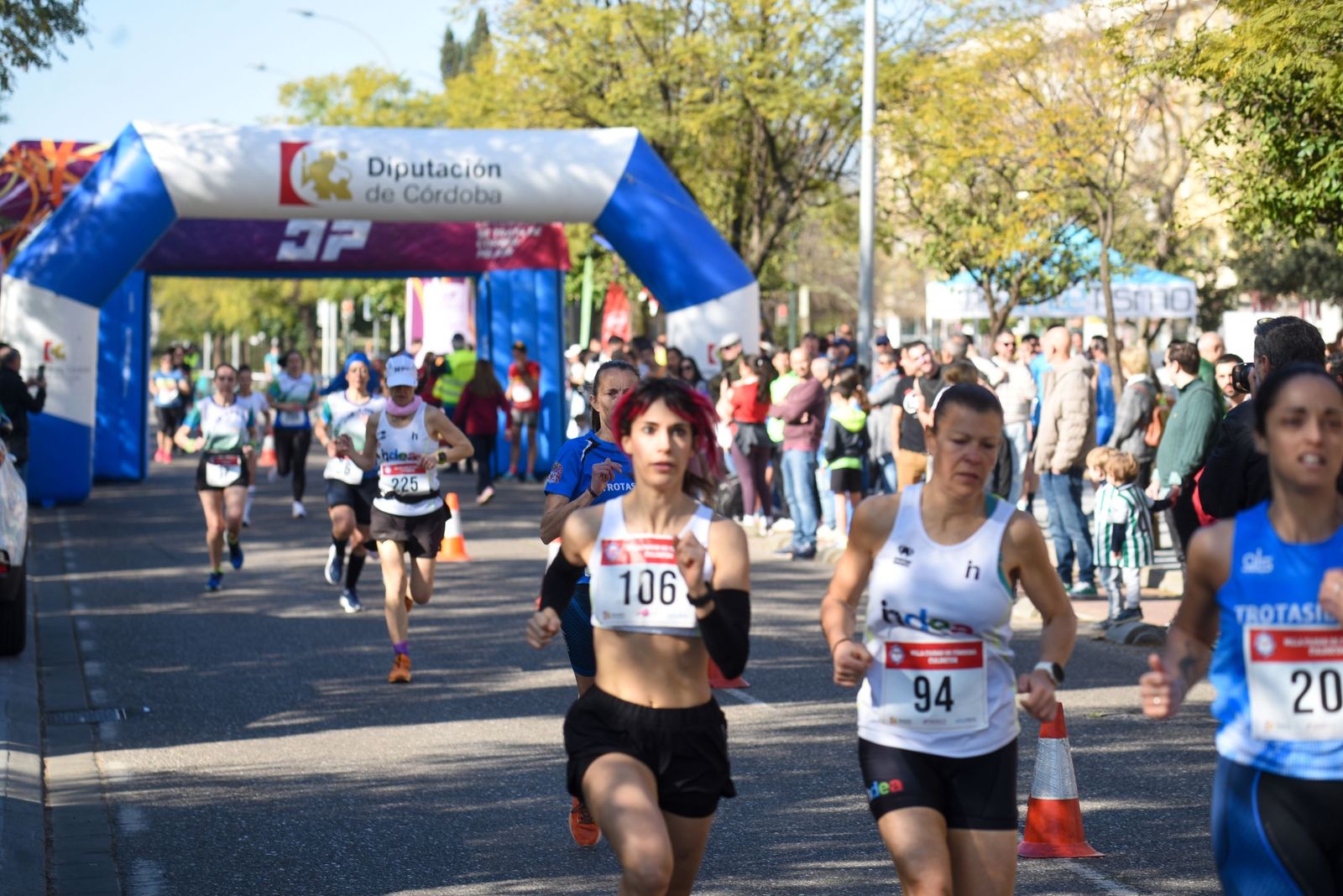 Las fotos de la tercera edición de la Milla Ciudad de Córdoba