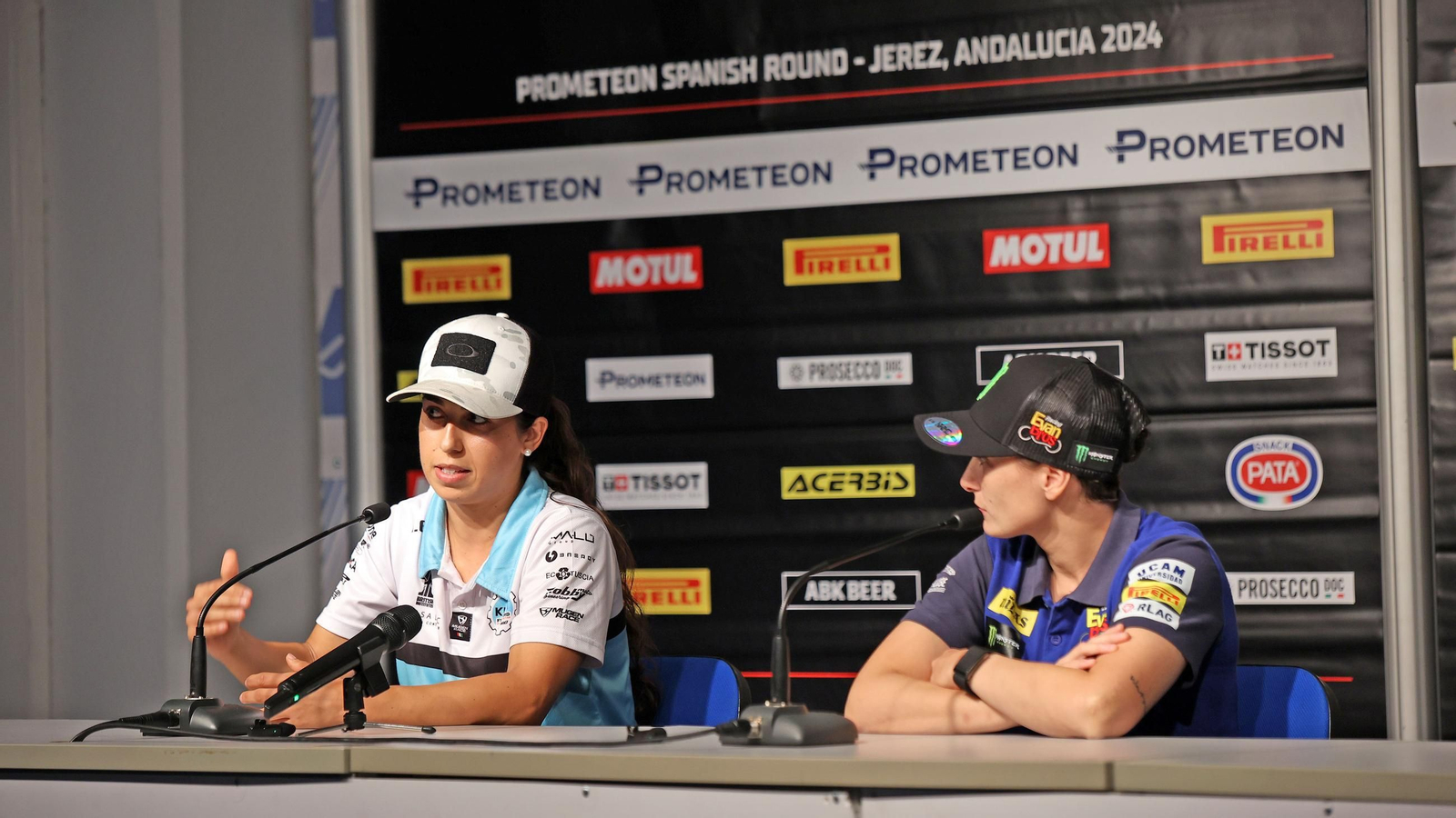 Galería de los preparatívos para la SBK en el Circuio de Jerez - Ángel Nieto