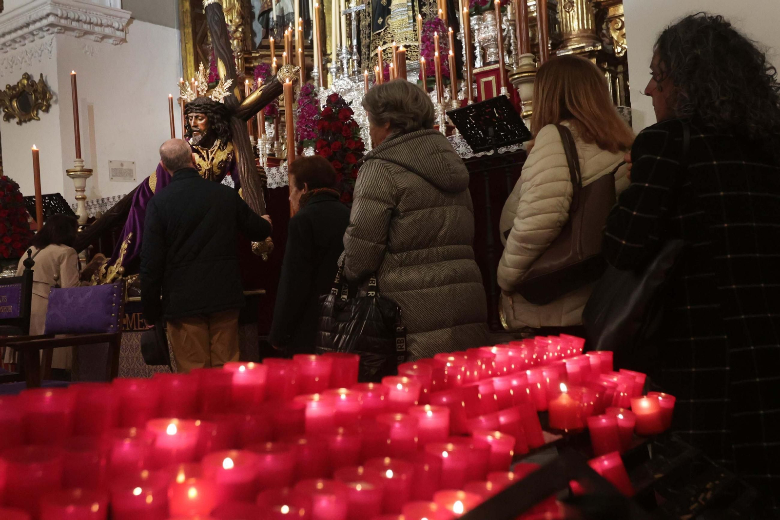 Besapiés y besamanos del primer viernes de marzo en Jerez