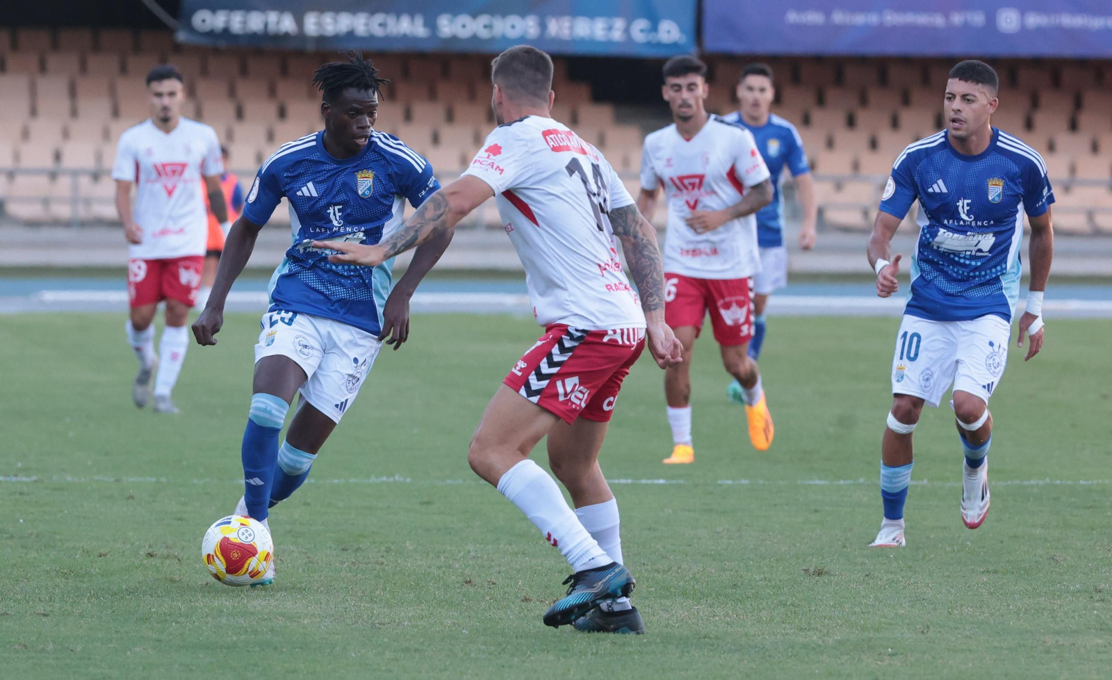 Imágenes del partido entre el Xerez CD contra el Antoniano en Chapín