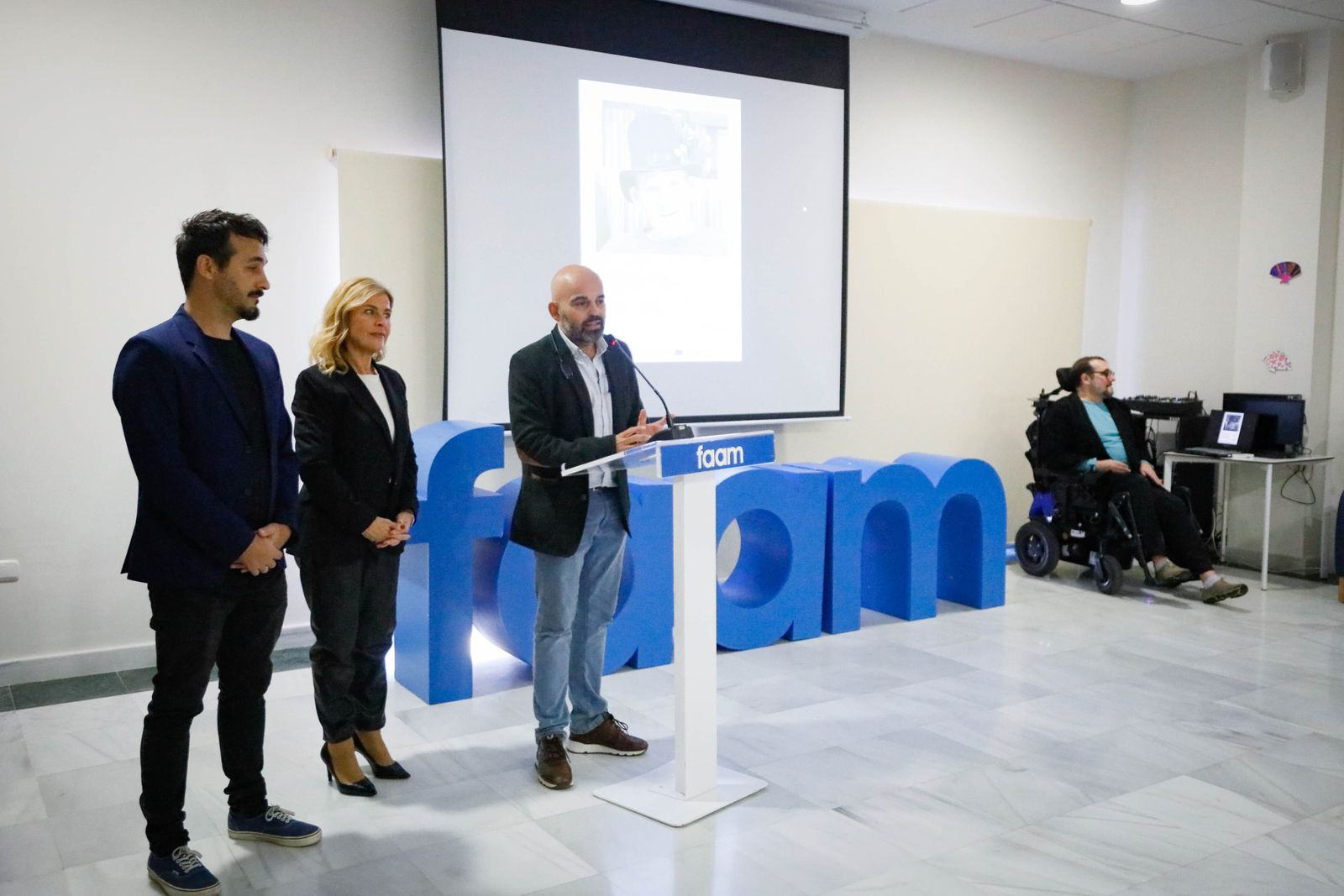 Imágenes de la exposición fotográfica de Fran Elara en FAAM