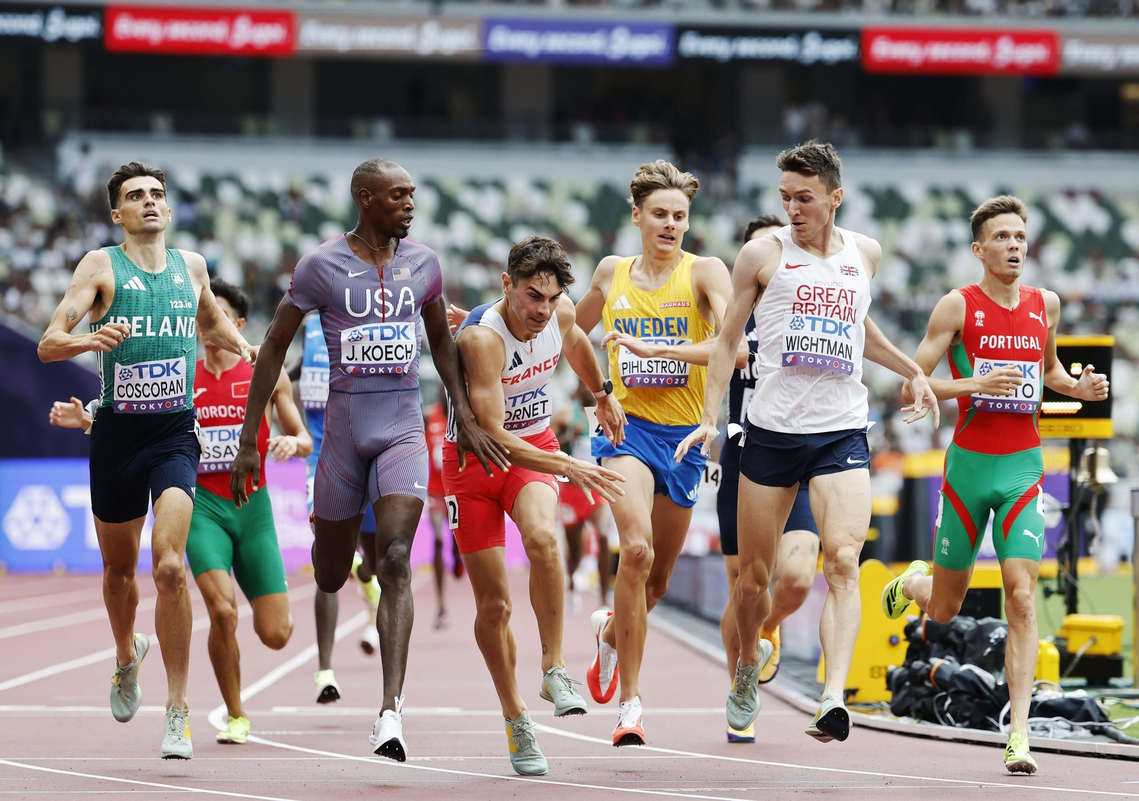 Las mejores imágenes del triunfo de Seville en 100 metros y del resto del Mundial de atletismo