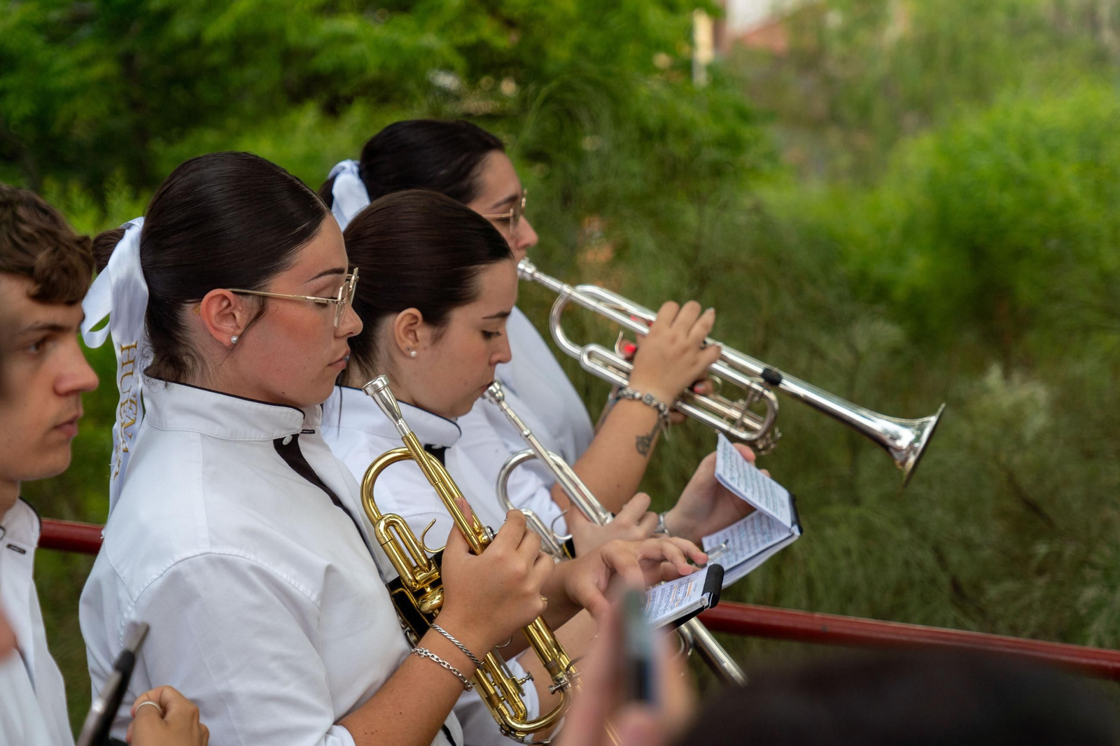 Imágenes del traslado del Cristo del Amor a la Concepción