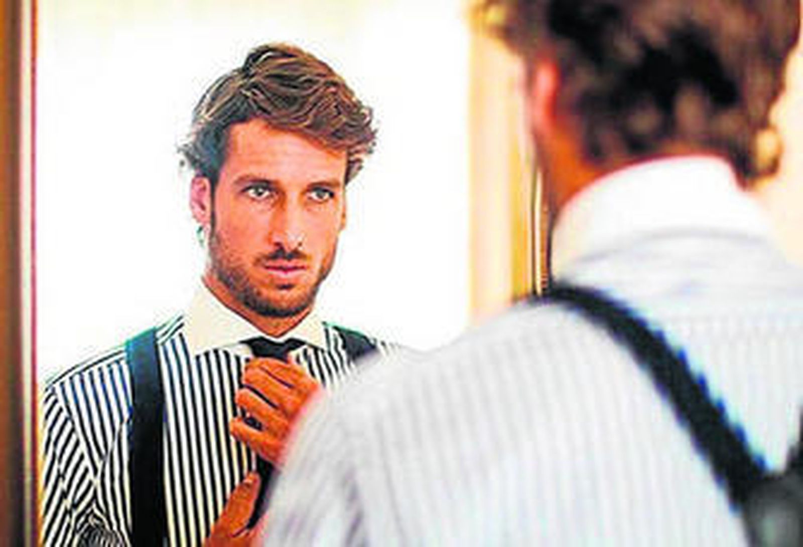 La modelo recuerda en las redes sociales el día de su boda con esta foto de su chico.