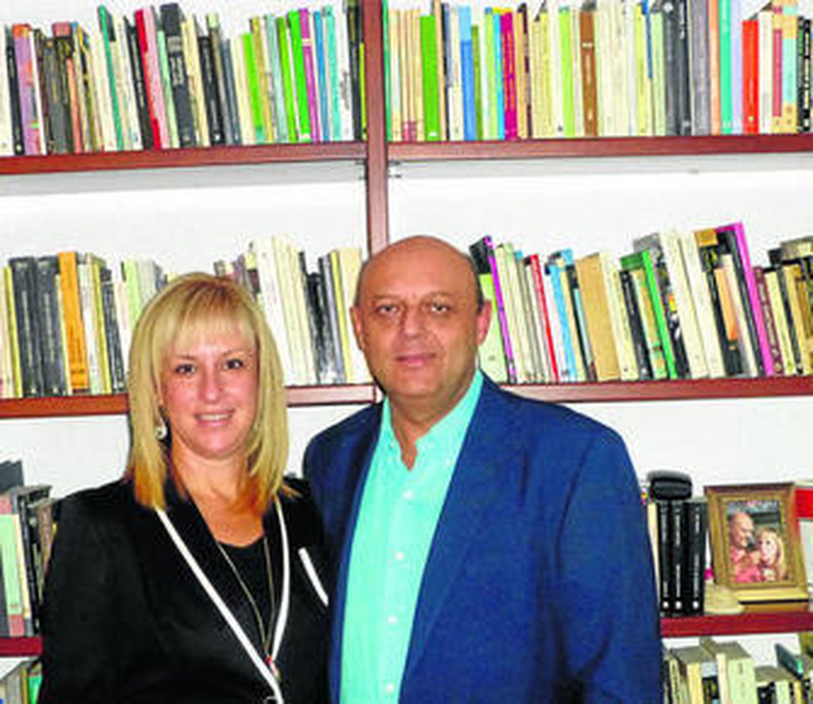 Yannelys Aparicio y Ángel Esteban.