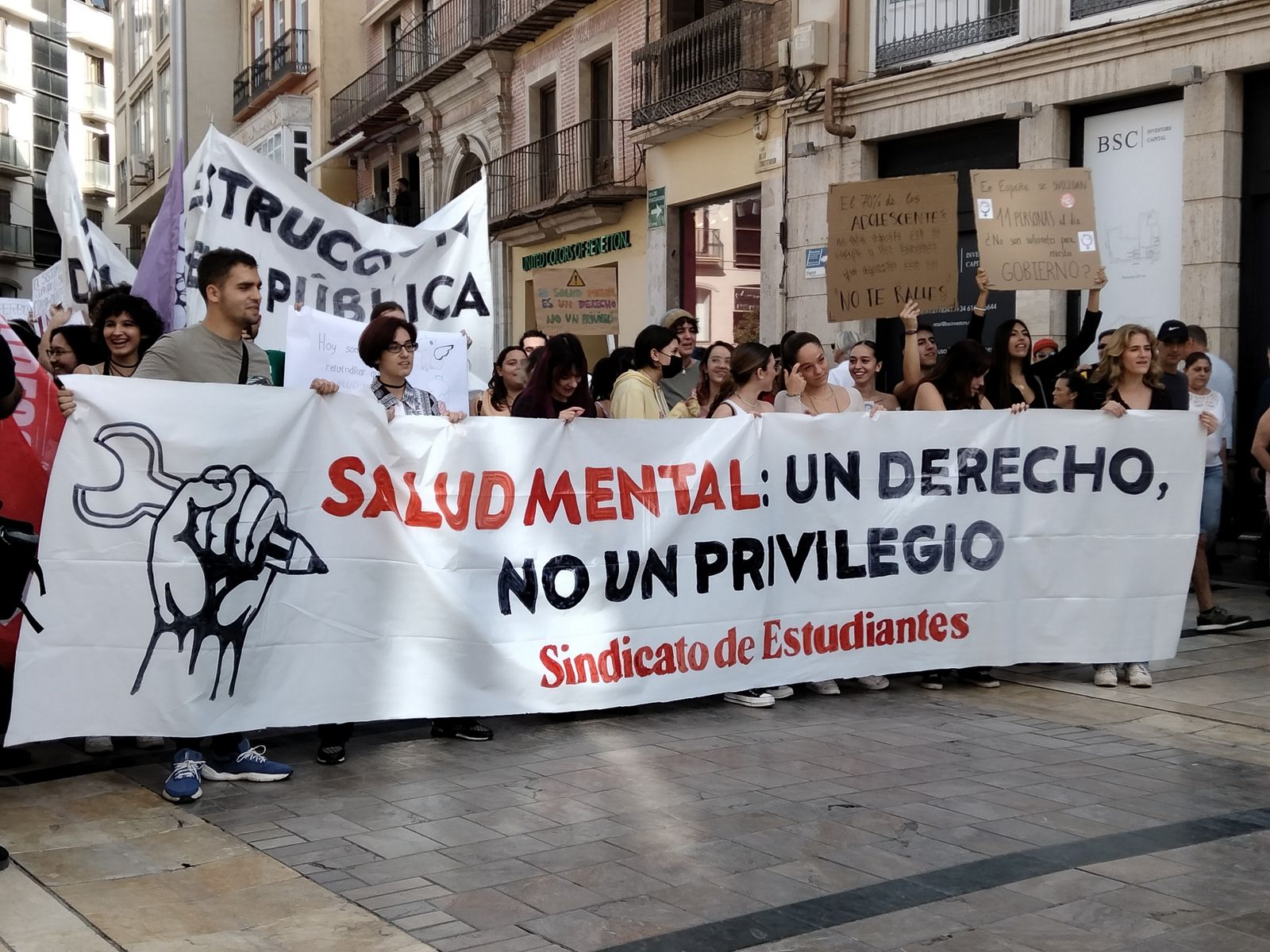 Jóvenes malagueños reclaman una falta de inversión en la sanidad pública en temas de salud mental