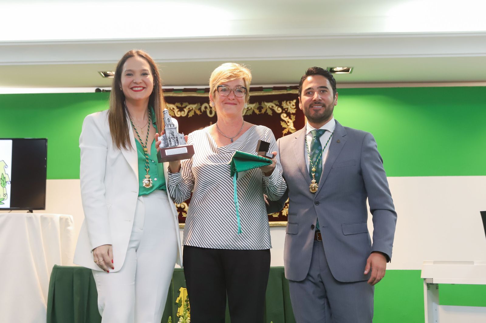 Las fotos de los galardonados del 28-F en Los Barrios.