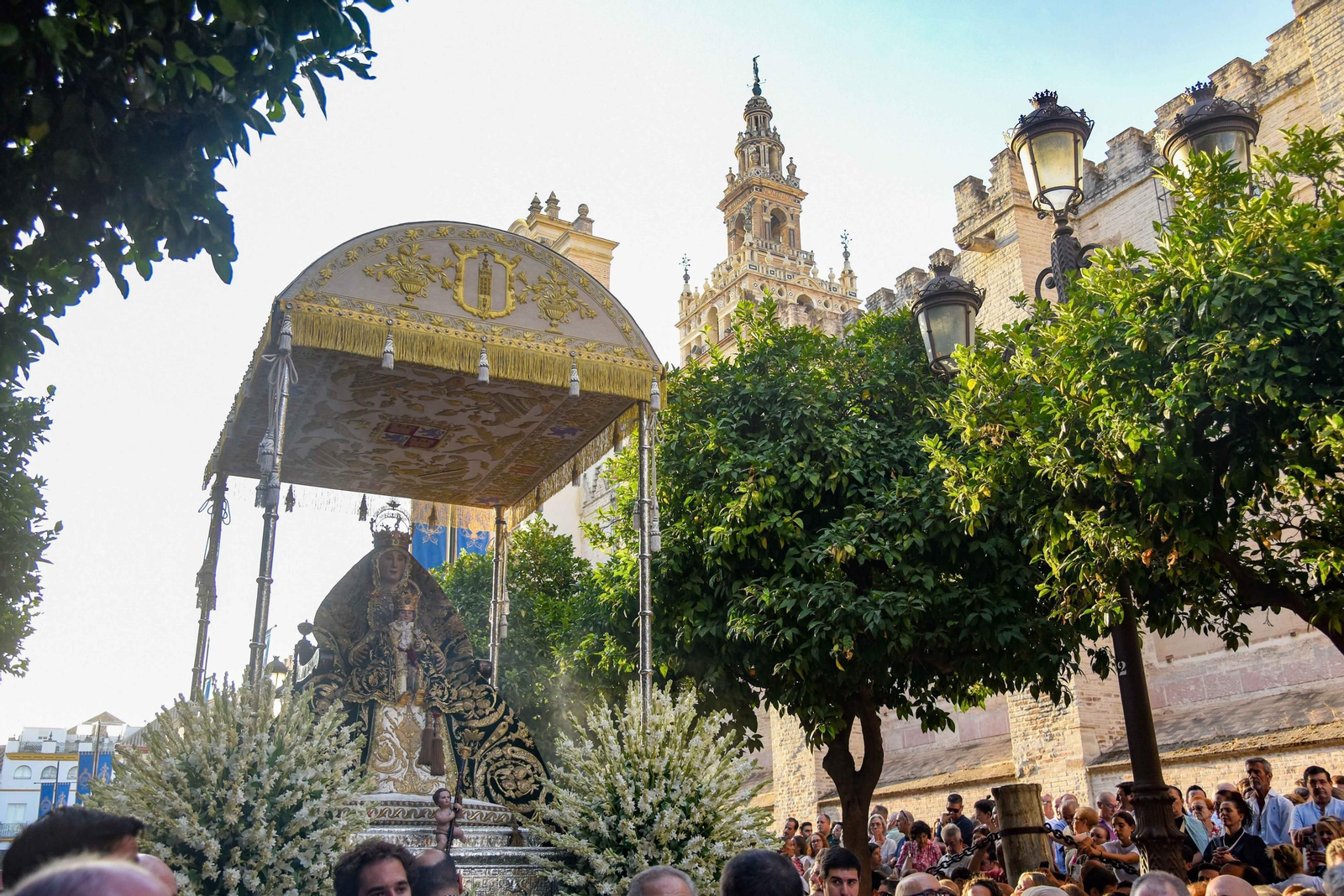 Las fotografías de la procesión de la Virgen de los Reyes 2025