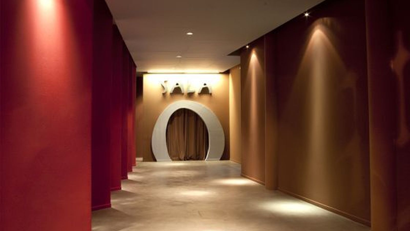 Entrada a la Sala Cero Teatro.