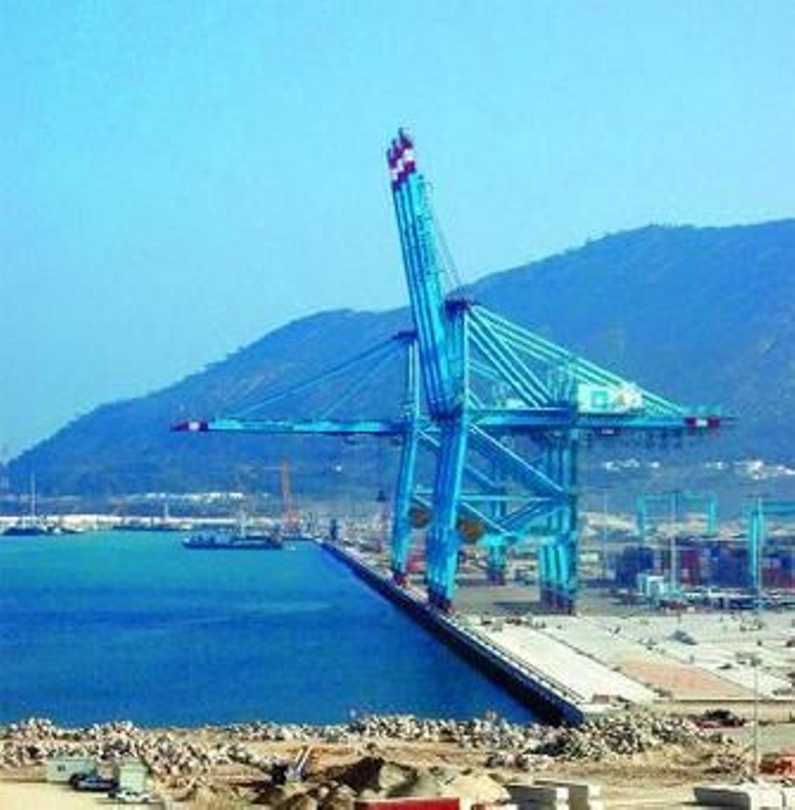 Imagen de las obras de Tánger-Med I.