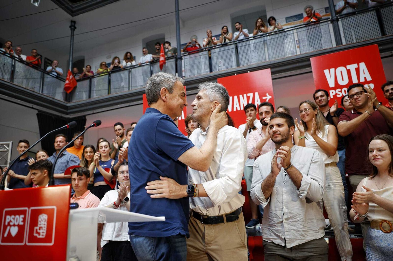 Imágenes del cierre de campaña del PSOE en Cádiz con Rodríguez Zapatero