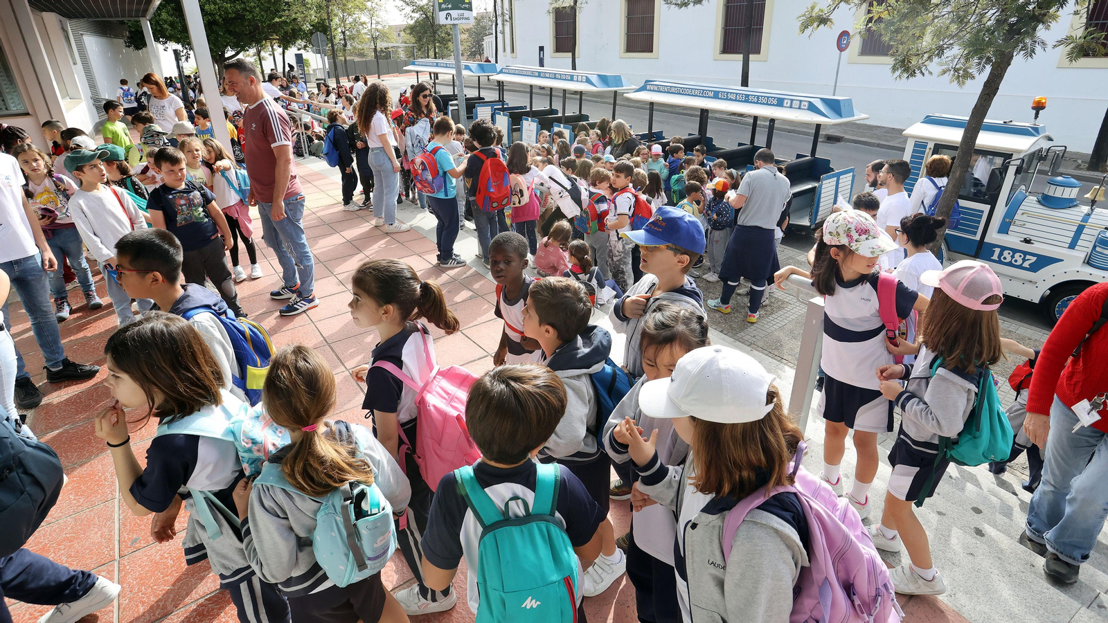 Día Mundial del Agua de Aquajerez y aniversario de Diario de Jerez en el Zoo